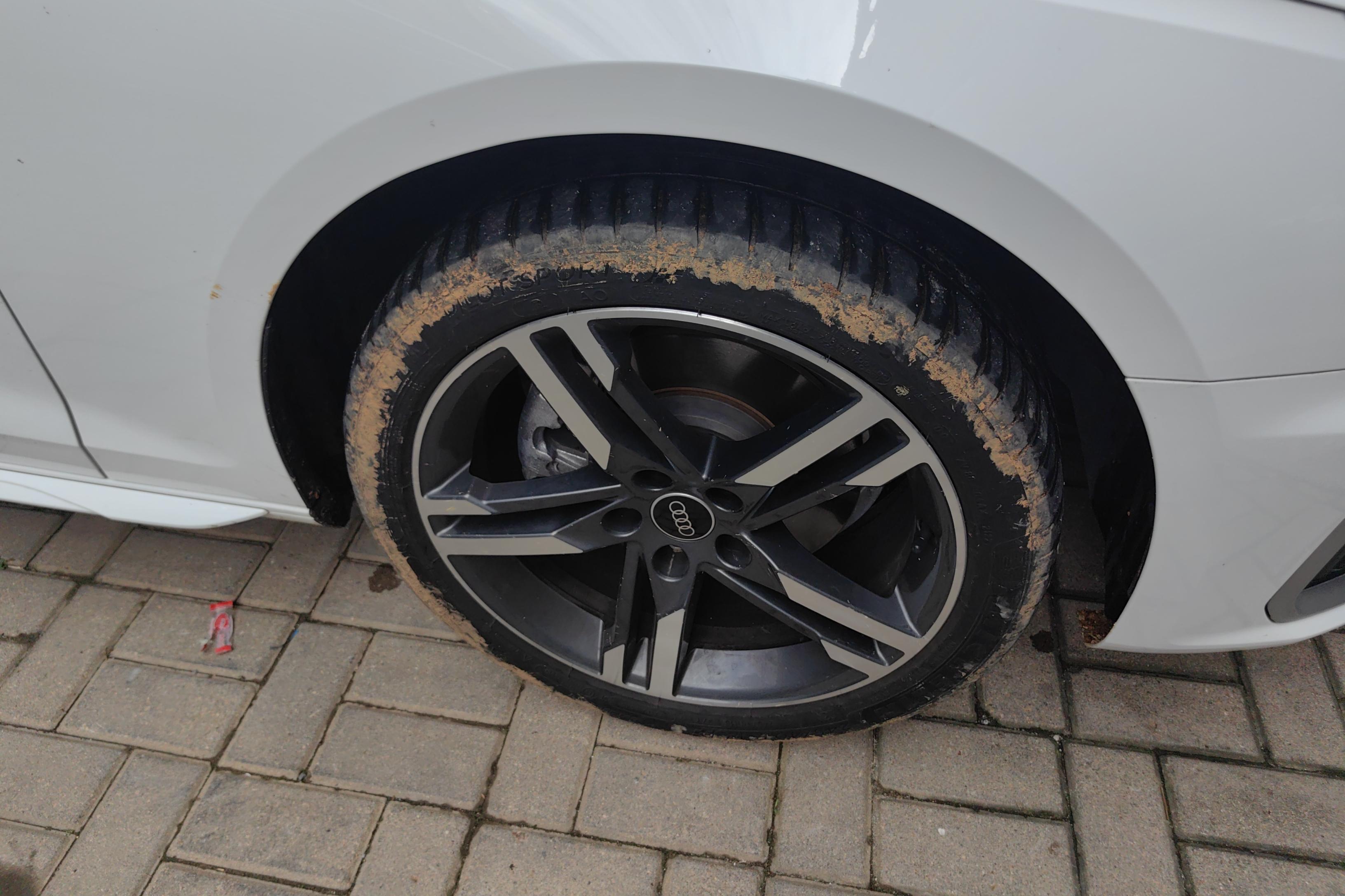 奥迪A4L 40TFSI 2022款 2.0T 自动 前驱 时尚动感型 (国Ⅵ) 