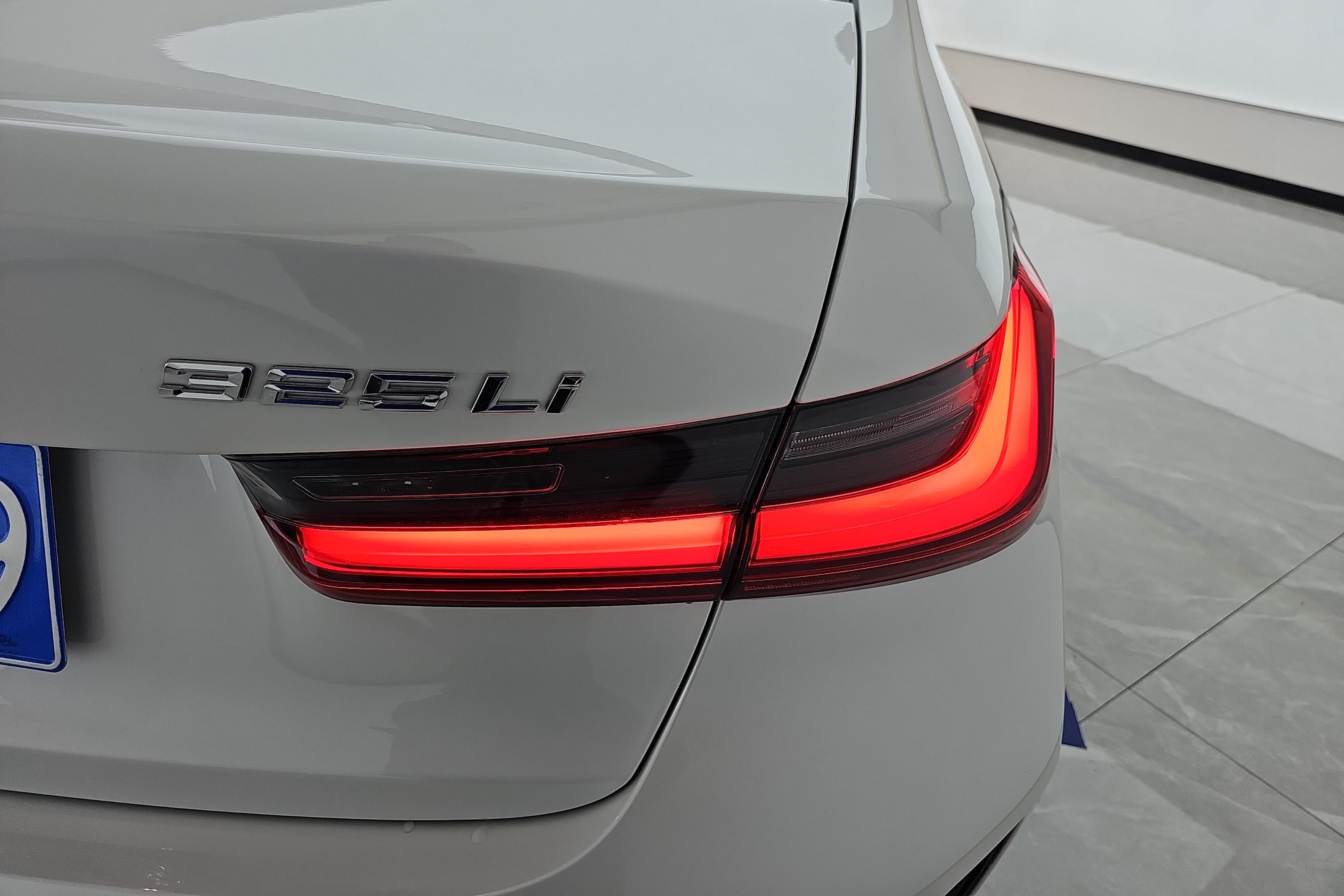宝马3系 325Li 2024款 2.0T 自动 后驱 M运动套装 (国Ⅵ) 