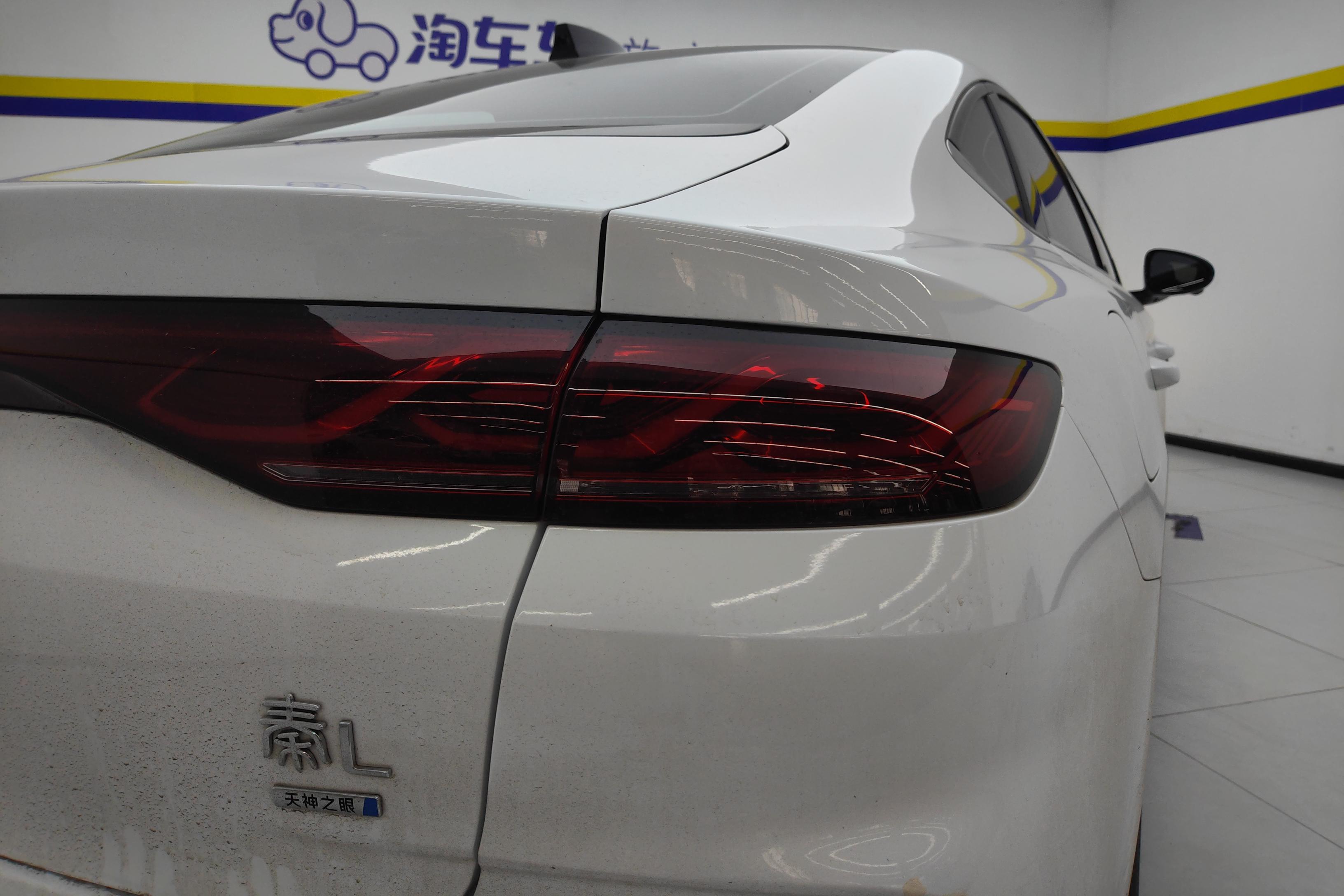 比亚迪秦L 2025款 10.08kWh1.5L 前驱 插电式油电混合 80KM领先型 (国Ⅵ) 
