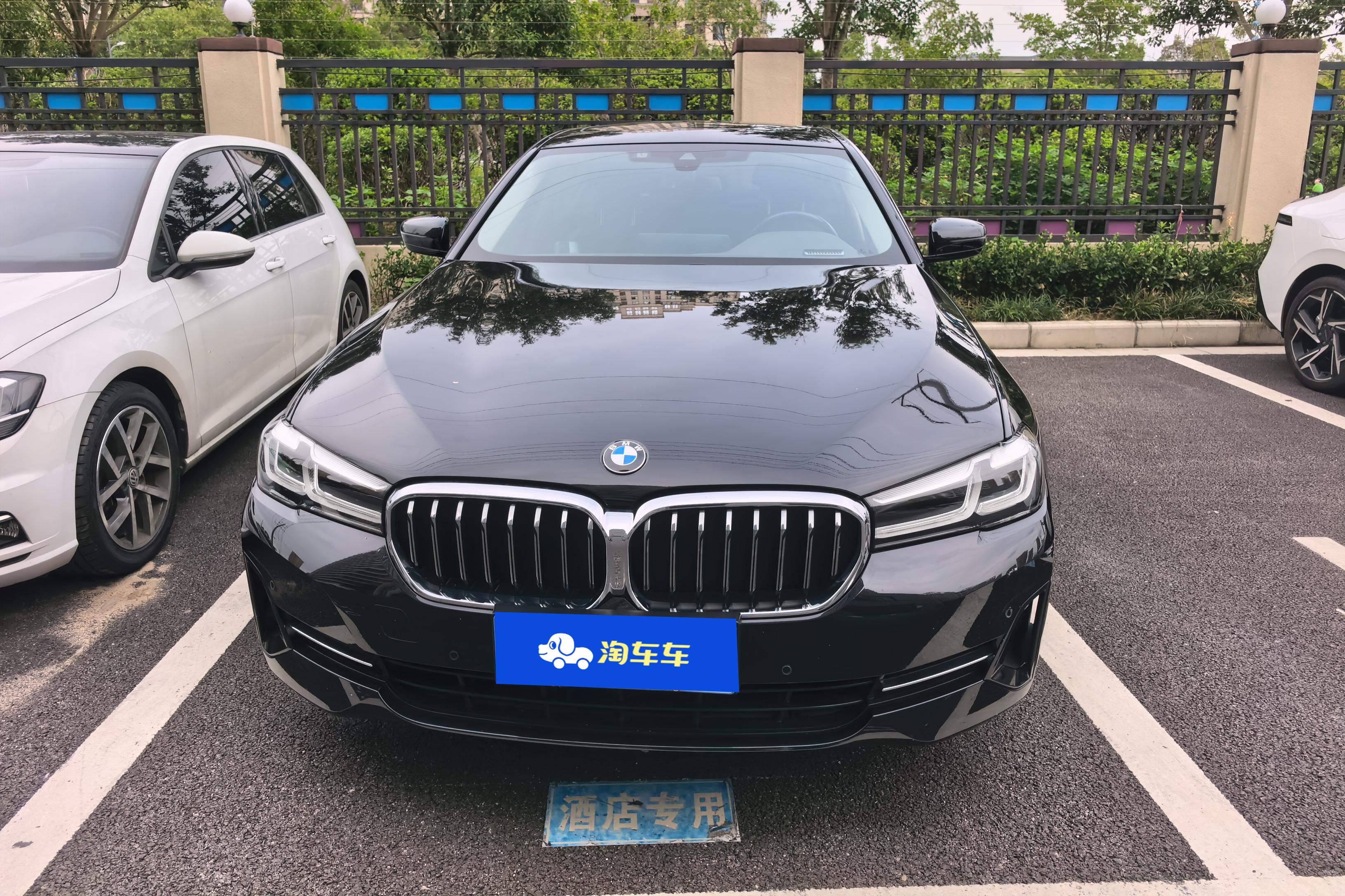 【成都二手宝马5系】宝马5系 530Li 2022款 2.0T 自动 四驱 xDrive改款豪华套装