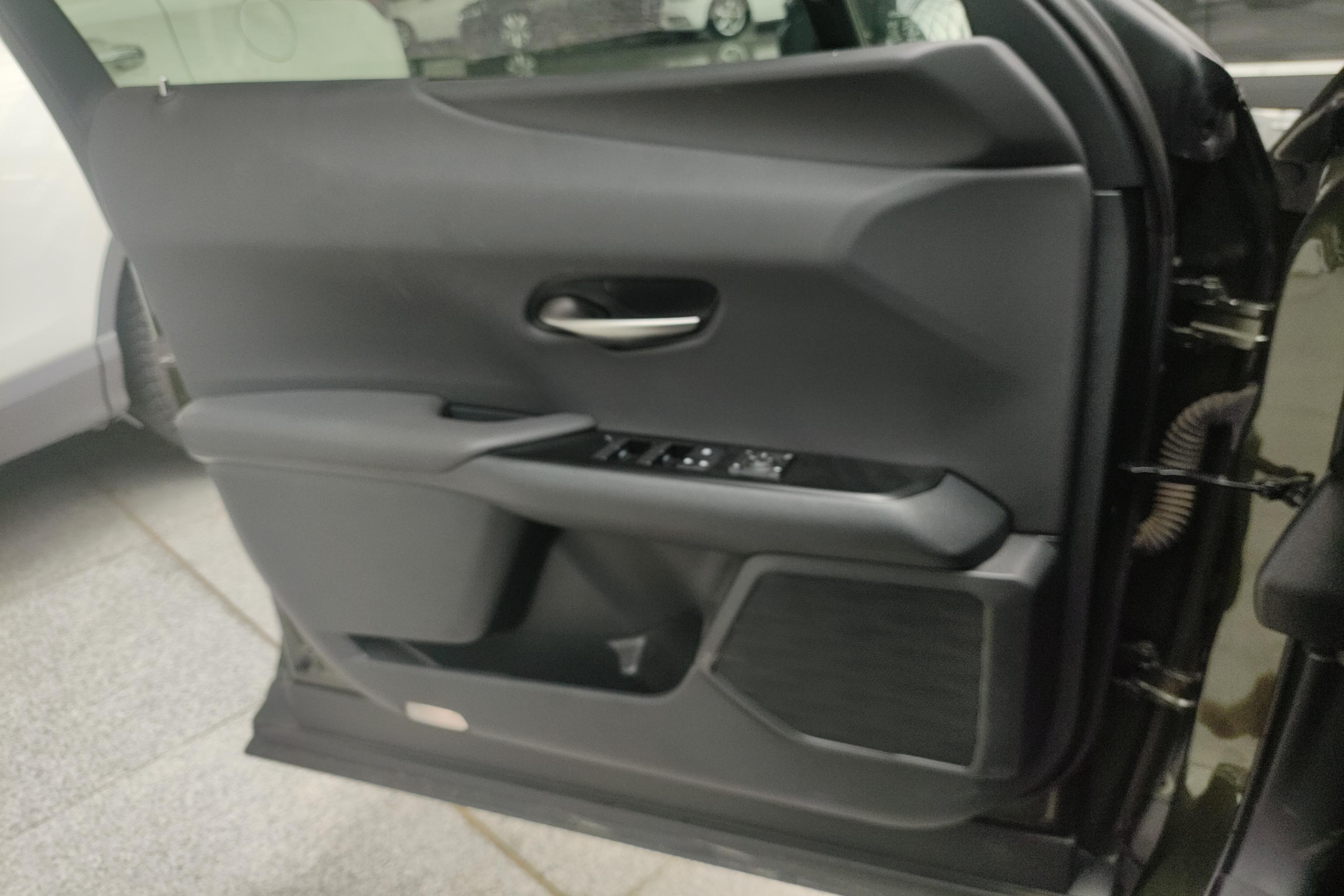 雷克萨斯UX新能源 [进口] 2020款 自动 纯·悦版 纯电动 