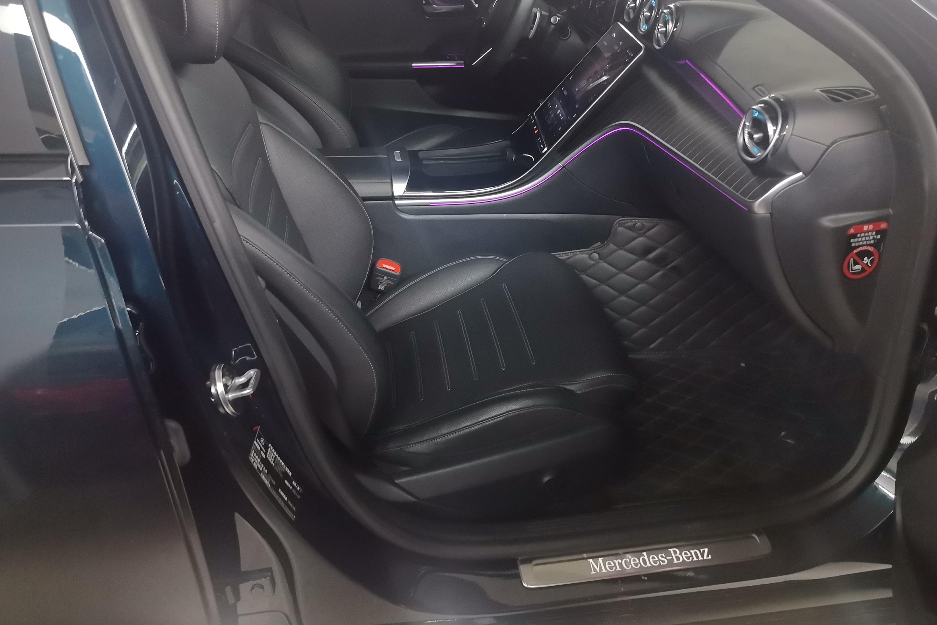 奔驰C级 2022款 1.5T 后驱 皓夜运动版 (国Ⅵ) 
