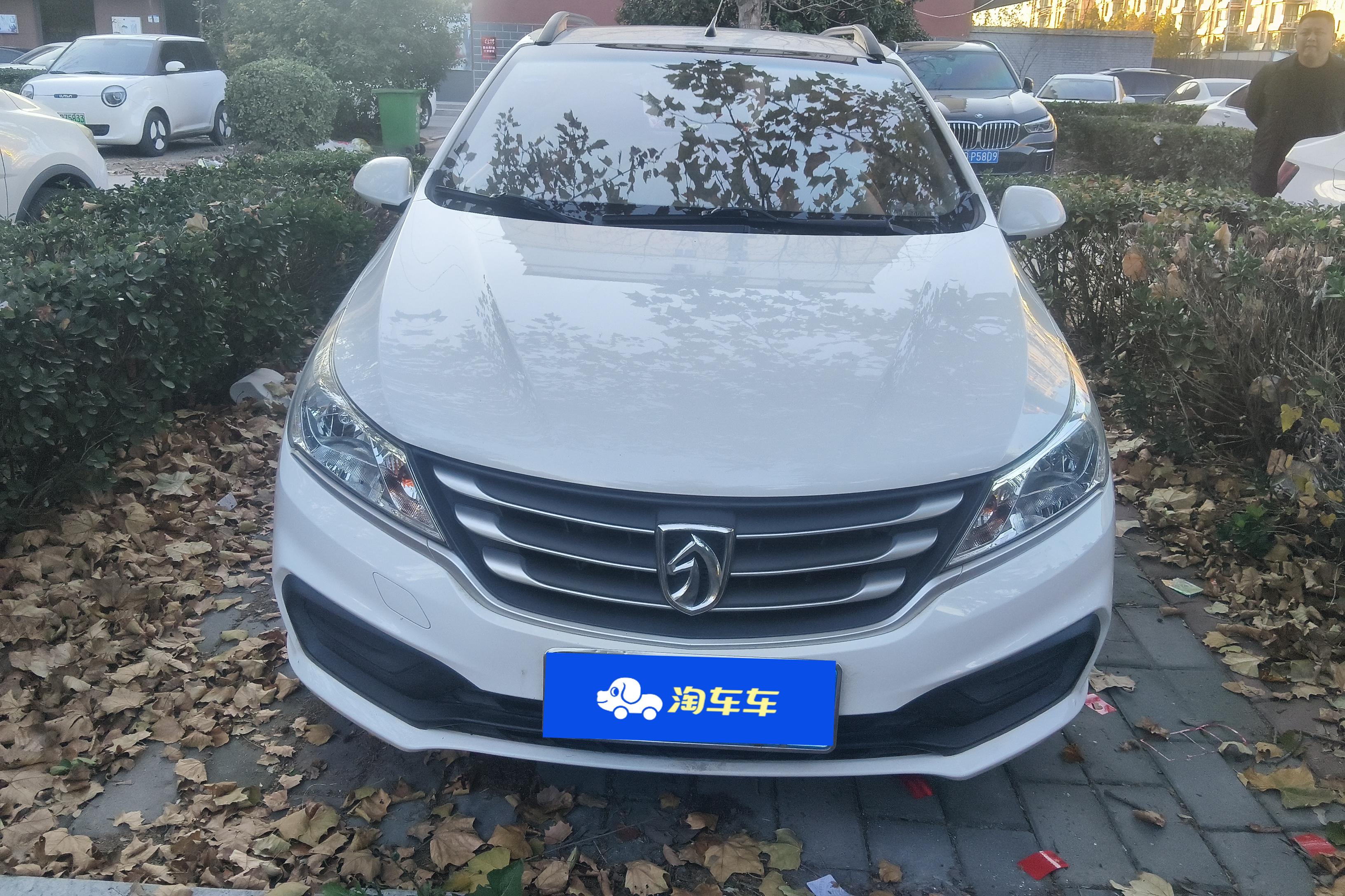 宝骏310 2020款 1.2L 手动 舒适型 (国Ⅵ) 