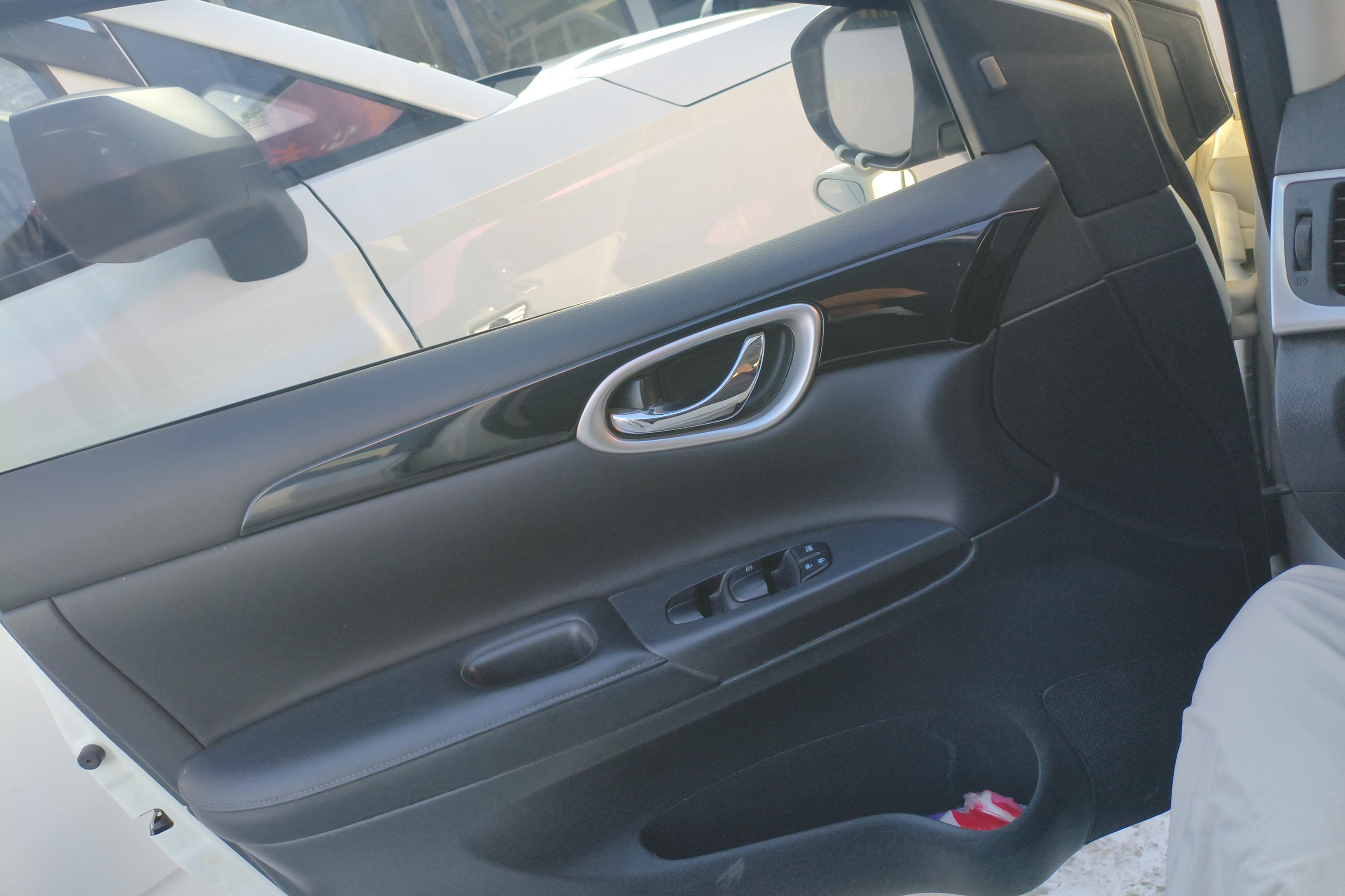 日产轩逸 2018款 1.6L 自动 前驱 XV+智尊版 (国Ⅴ) 