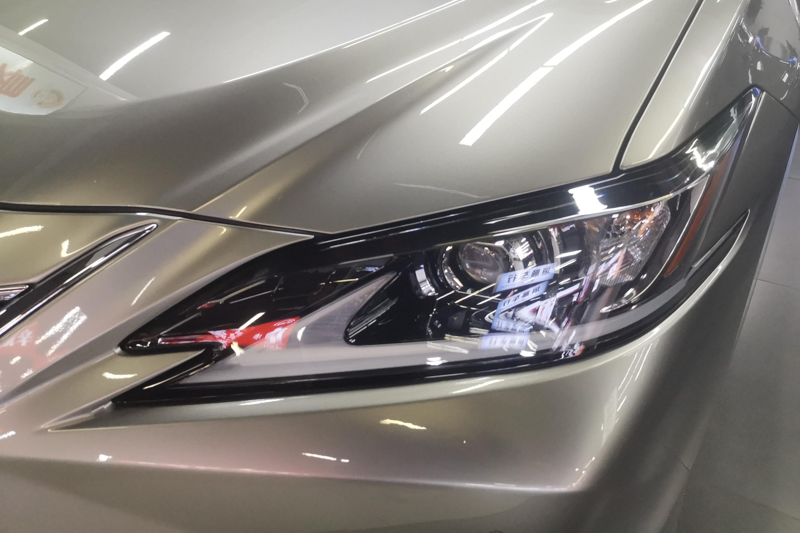 雷克萨斯ES 260 [进口] 2022款 2.5L 自动 卓越版 