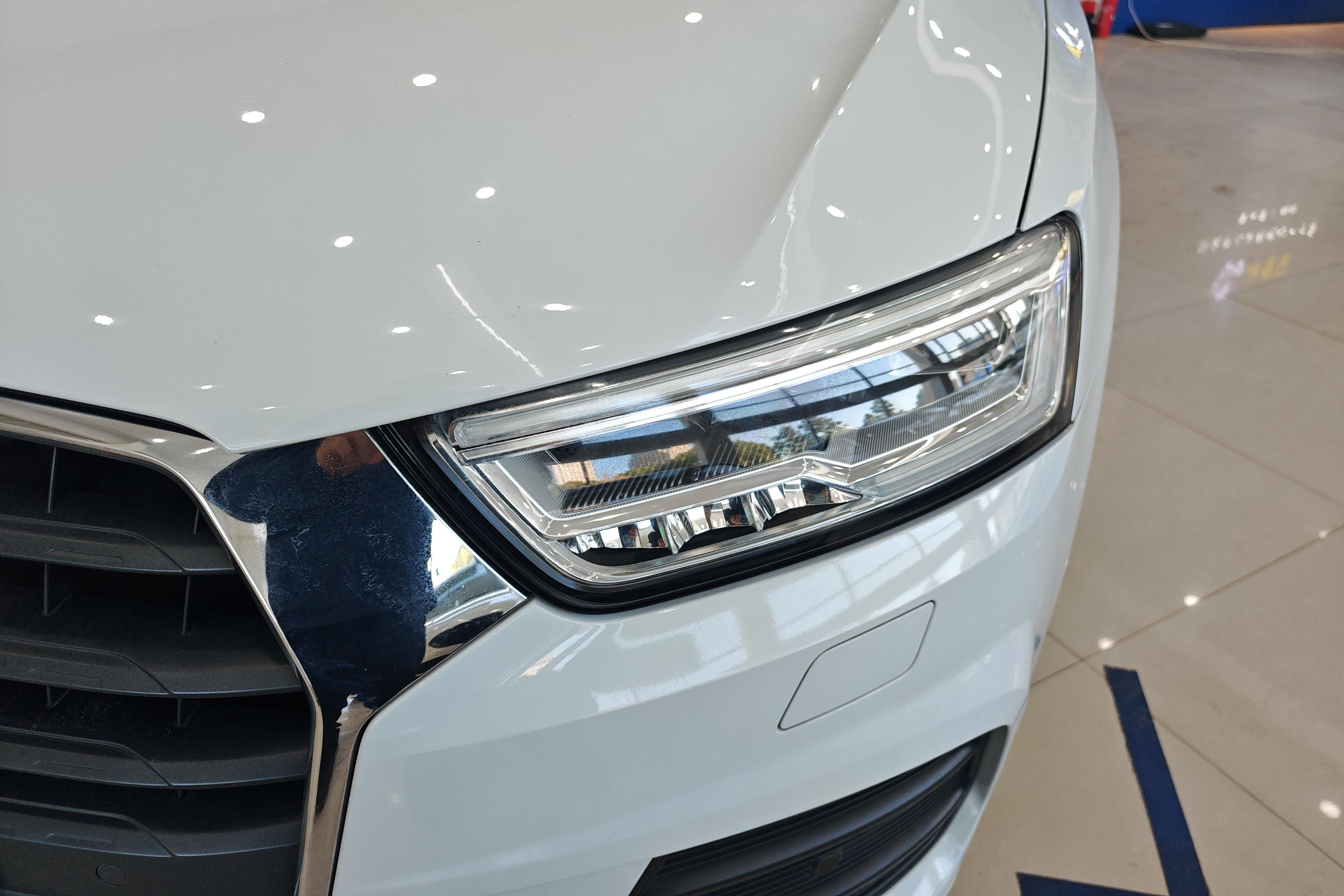 奥迪Q3 35TFSI 2018款 2.0T 自动 四驱 运动型30周年纪念版 (国Ⅴ) 