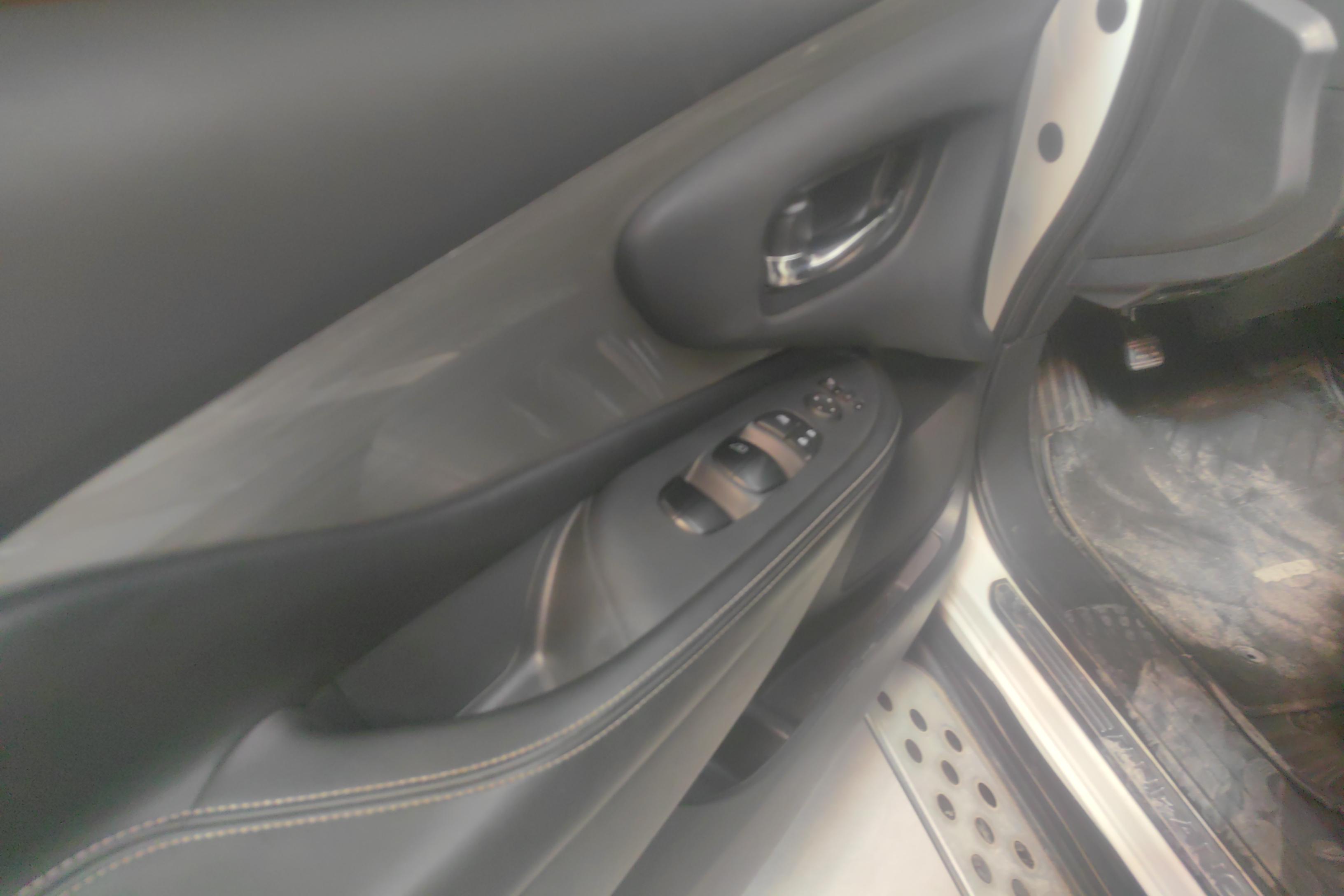 日产楼兰 2019款 2.5L 自动 前驱 XE精英版 (国Ⅴ) 