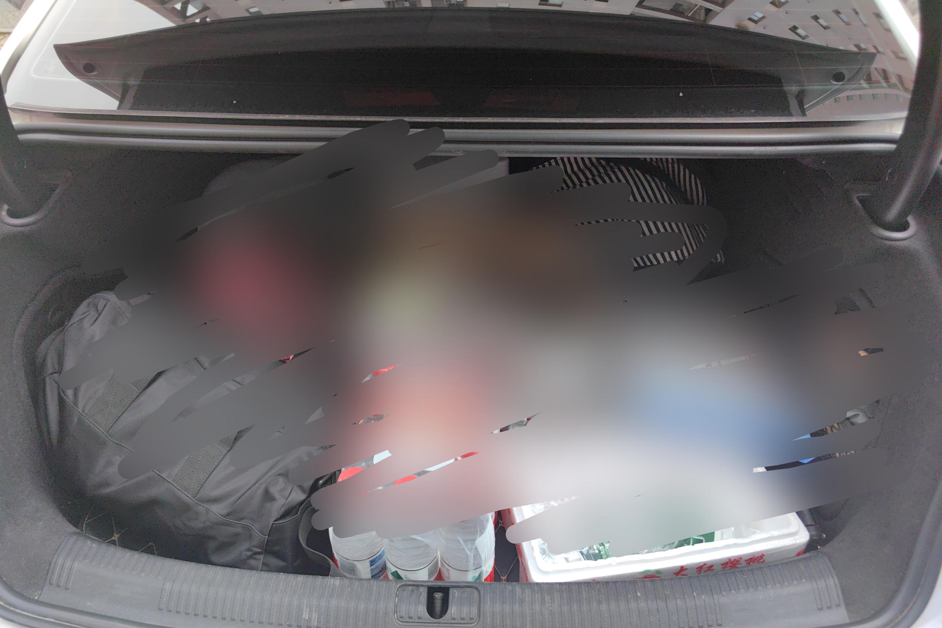 奥迪A4L 40TFSI 2022款 2.0T 自动 前驱 时尚动感型 (国Ⅵ) 