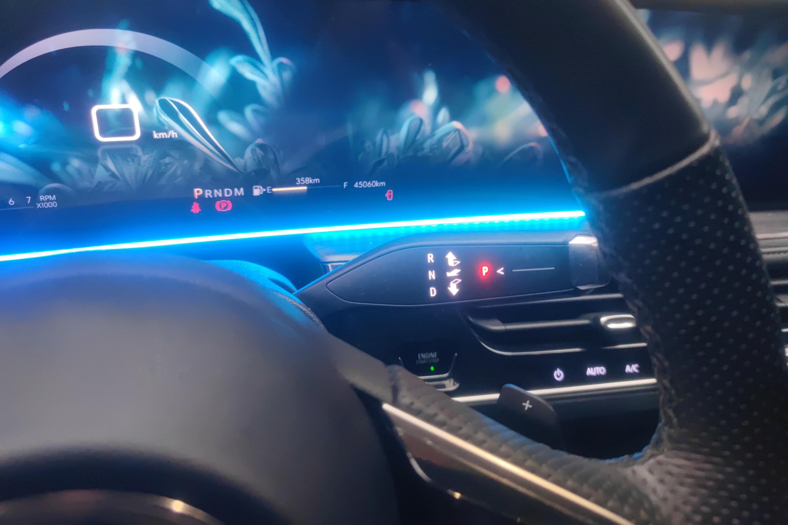 别克君越 2023款 2.0T 自动 前驱 28T越尊版 (国Ⅵ) 
