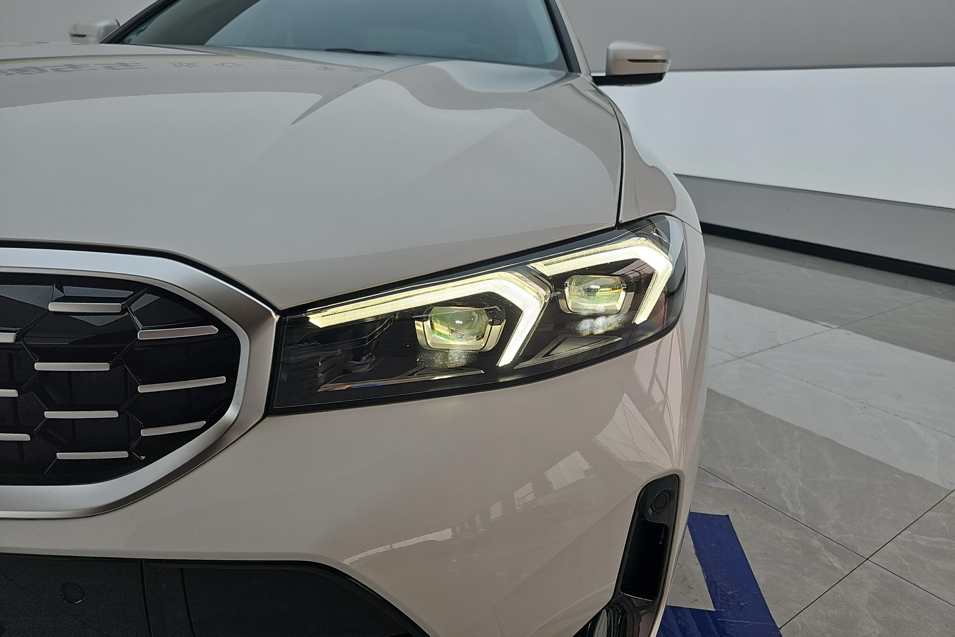 宝马3系 325Li 2024款 2.0T 自动 后驱 M运动套装 (国Ⅵ) 