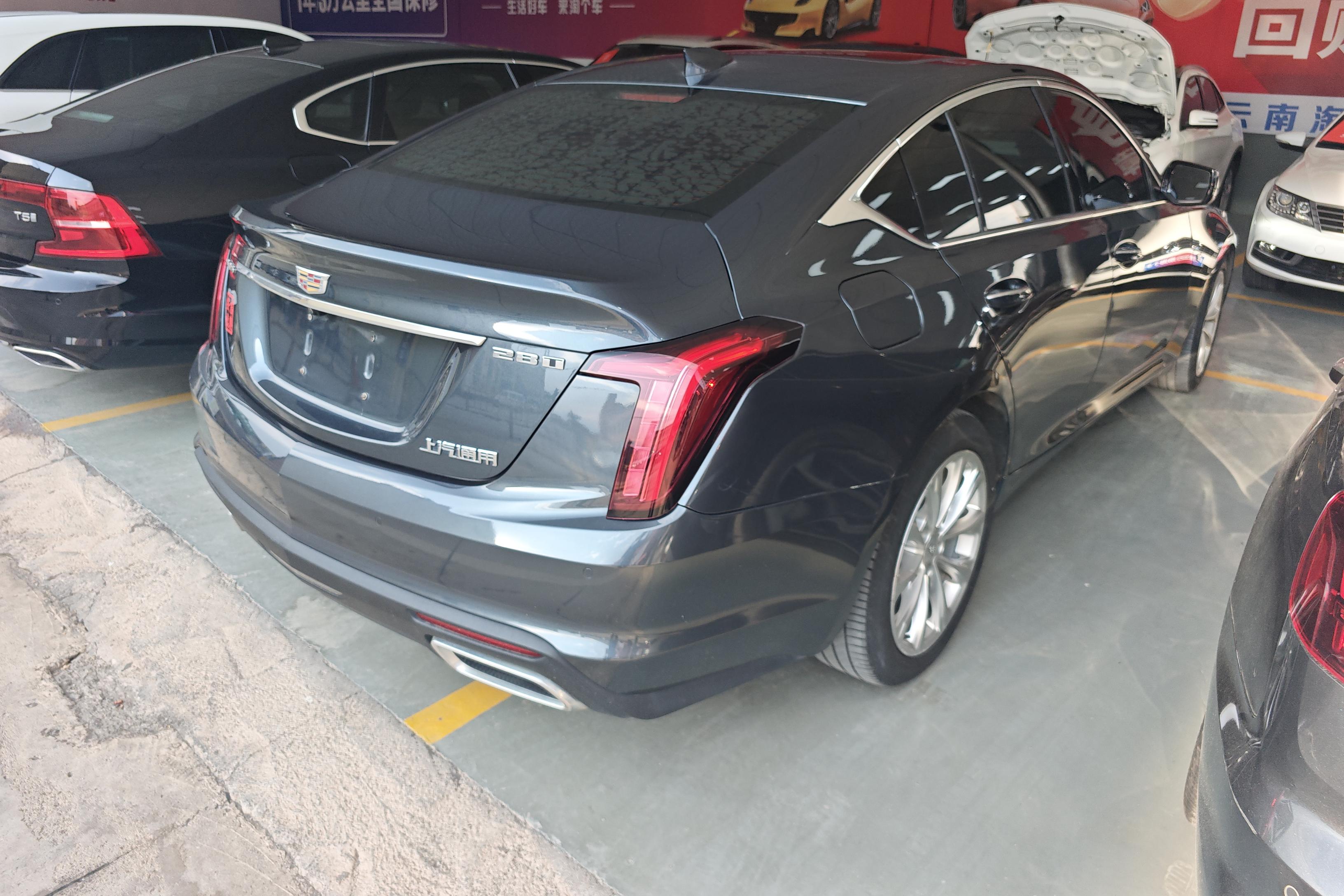 凯迪拉克CT5 2021款 2.0T 自动 后驱 28T豪华型 (国Ⅵ) 