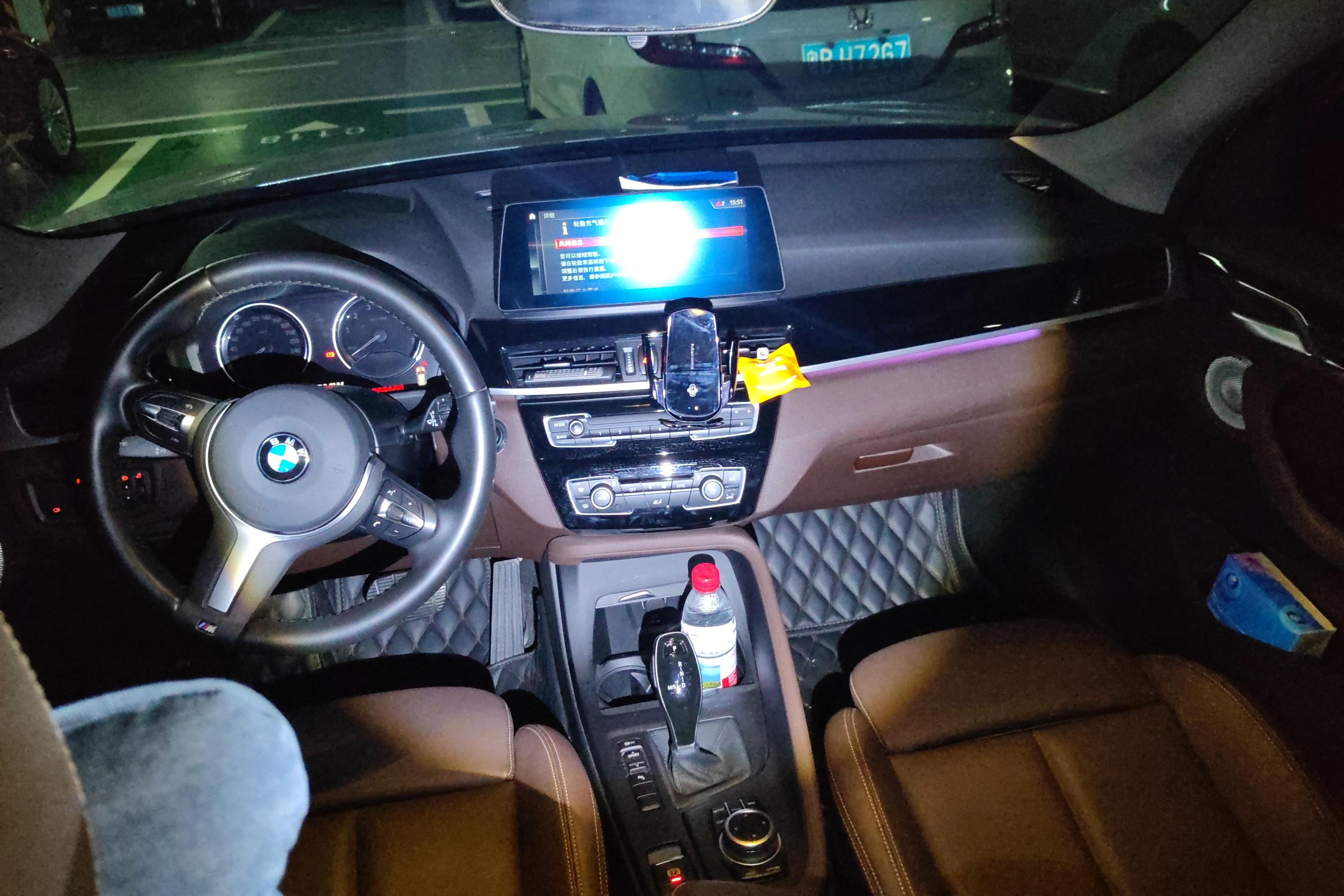 宝马X1 sDrive25Li 2021款 2.0T 自动 前驱 领先型 (国Ⅵ) 