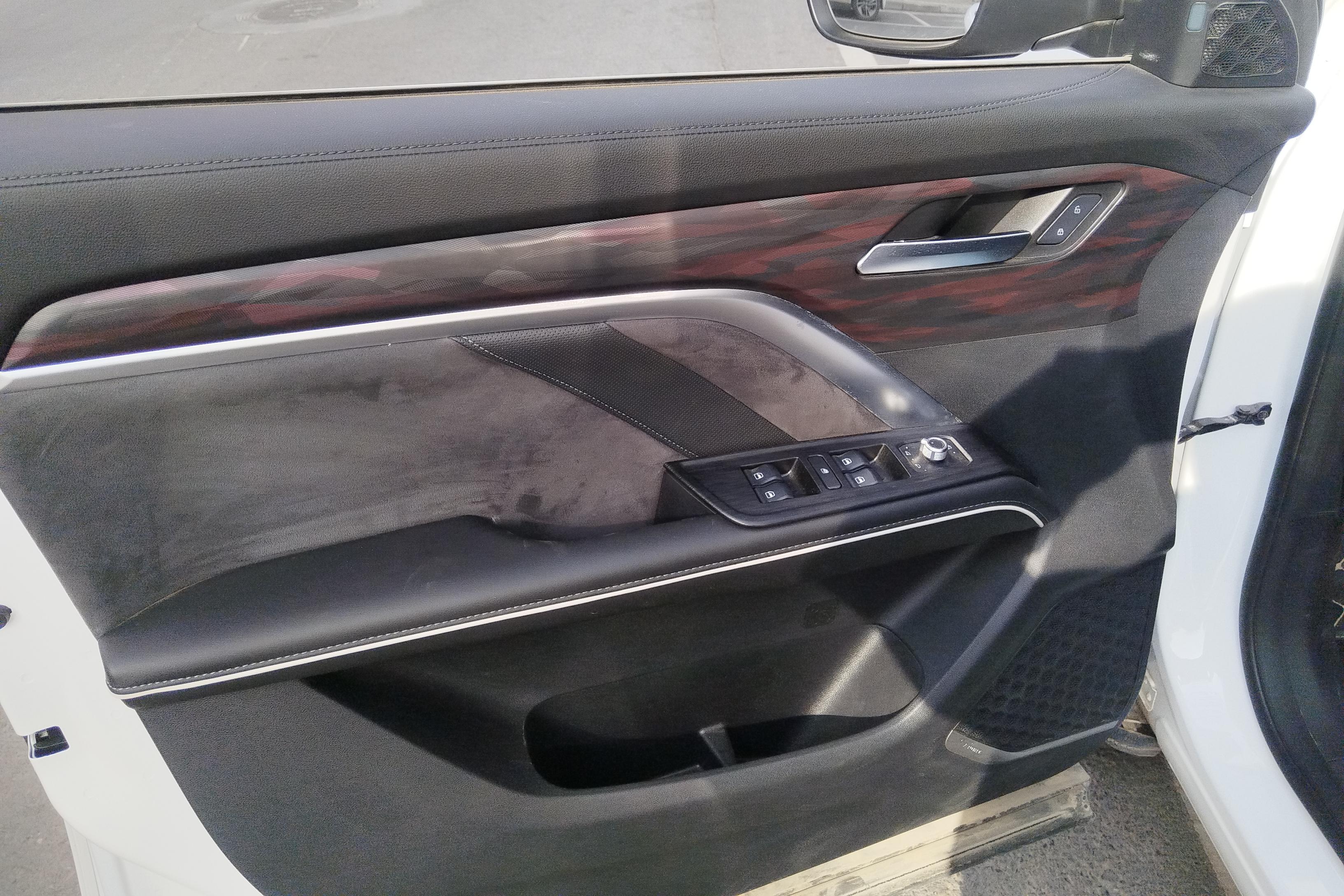 哈弗哈弗H6 国潮版 2023款 1.5T 自动 前驱 冠军版 (国Ⅵ) 