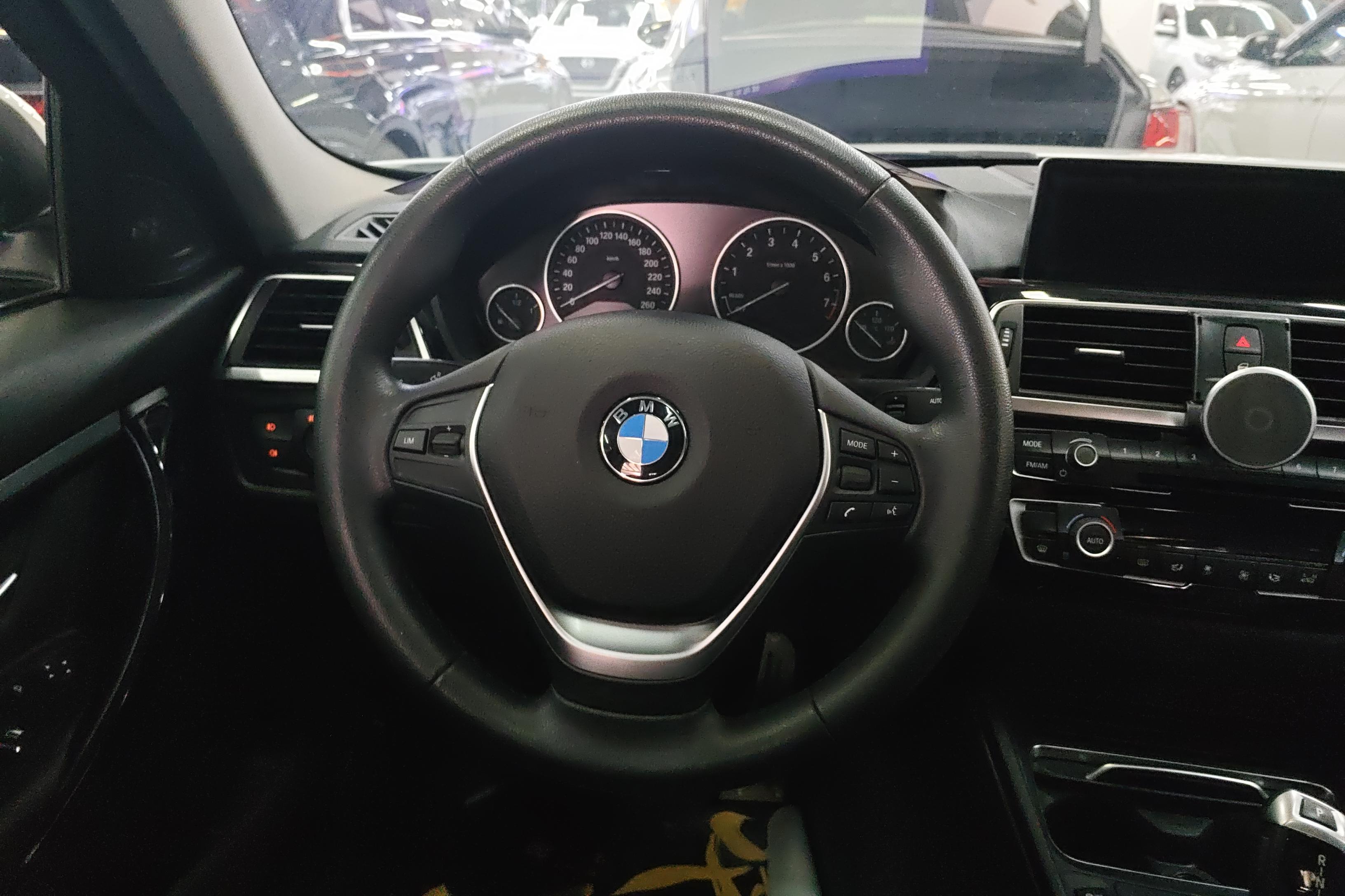 宝马3系 320Li 2017款 2.0T 自动 后驱 时尚型 (国Ⅴ) 