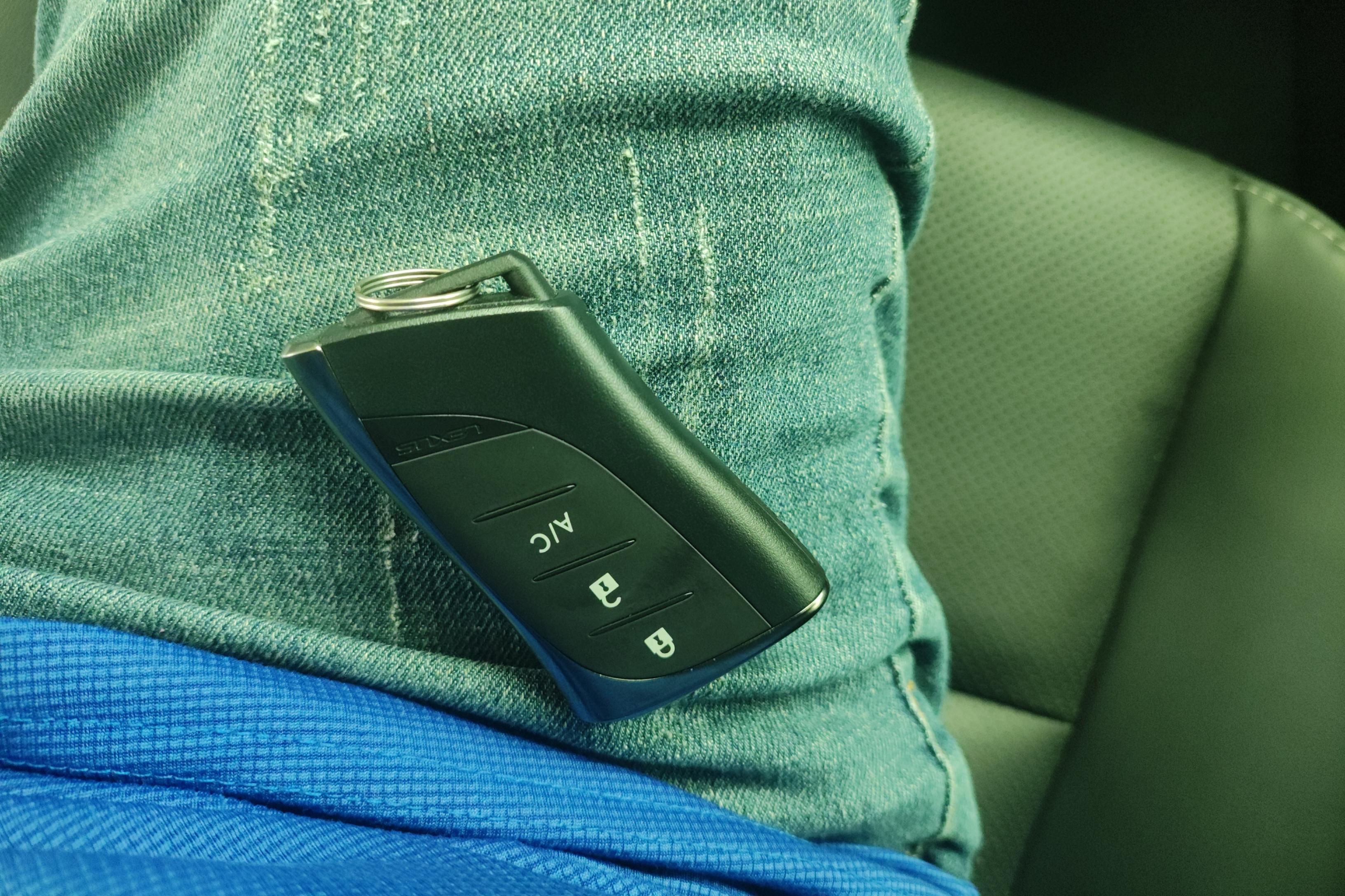 雷克萨斯UX新能源 [进口] 2020款 自动 纯·悦版 纯电动 