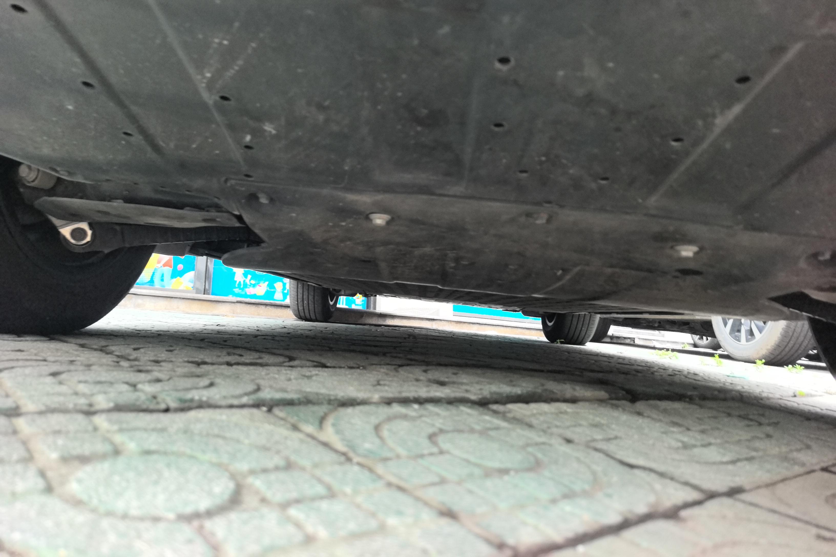 小鹏G6 2025款 后驱 纯电动 625长续航Max旗舰版 