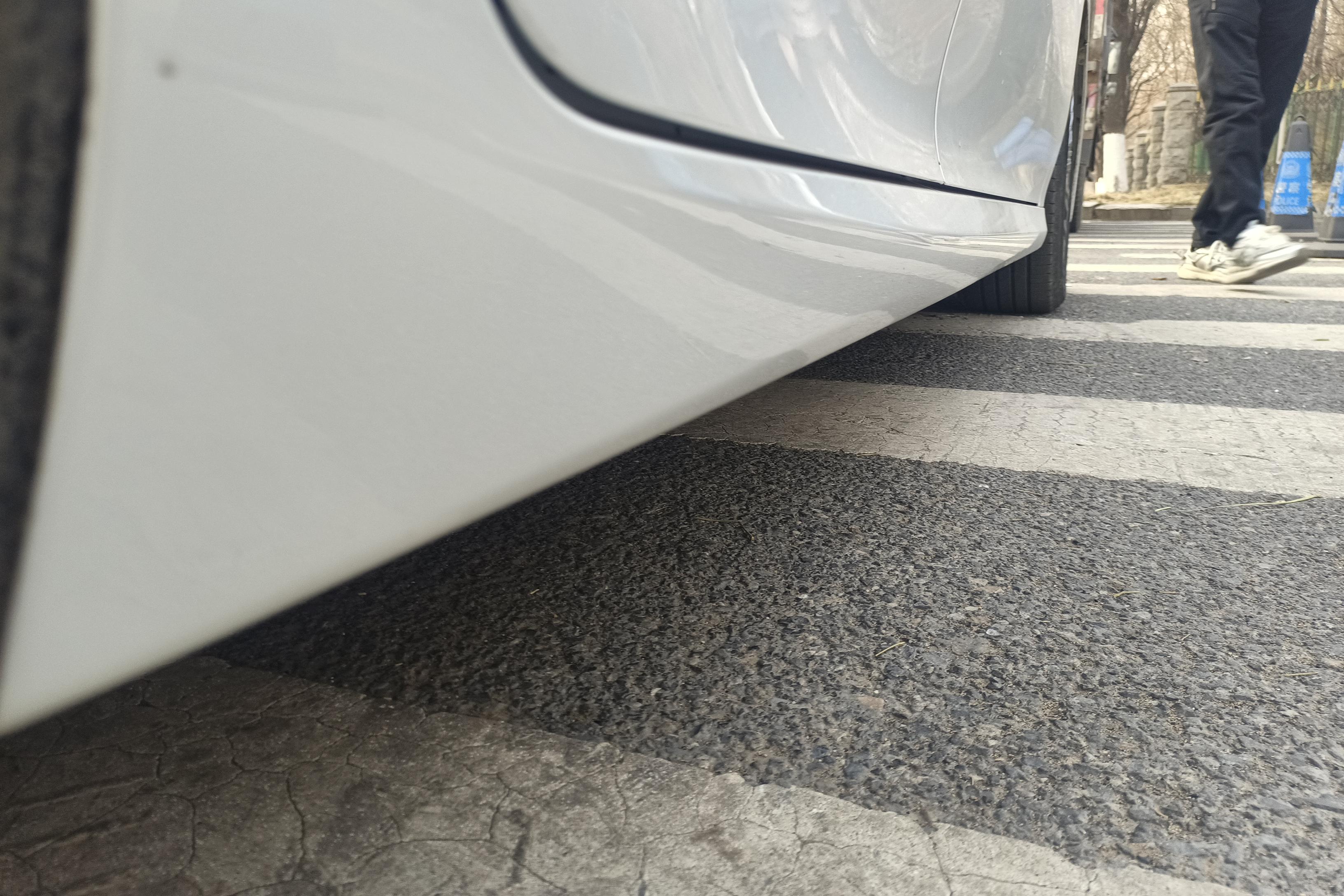 丰田凯美瑞 2024款 2.0L 自动 尊贵版 (国Ⅵ) 