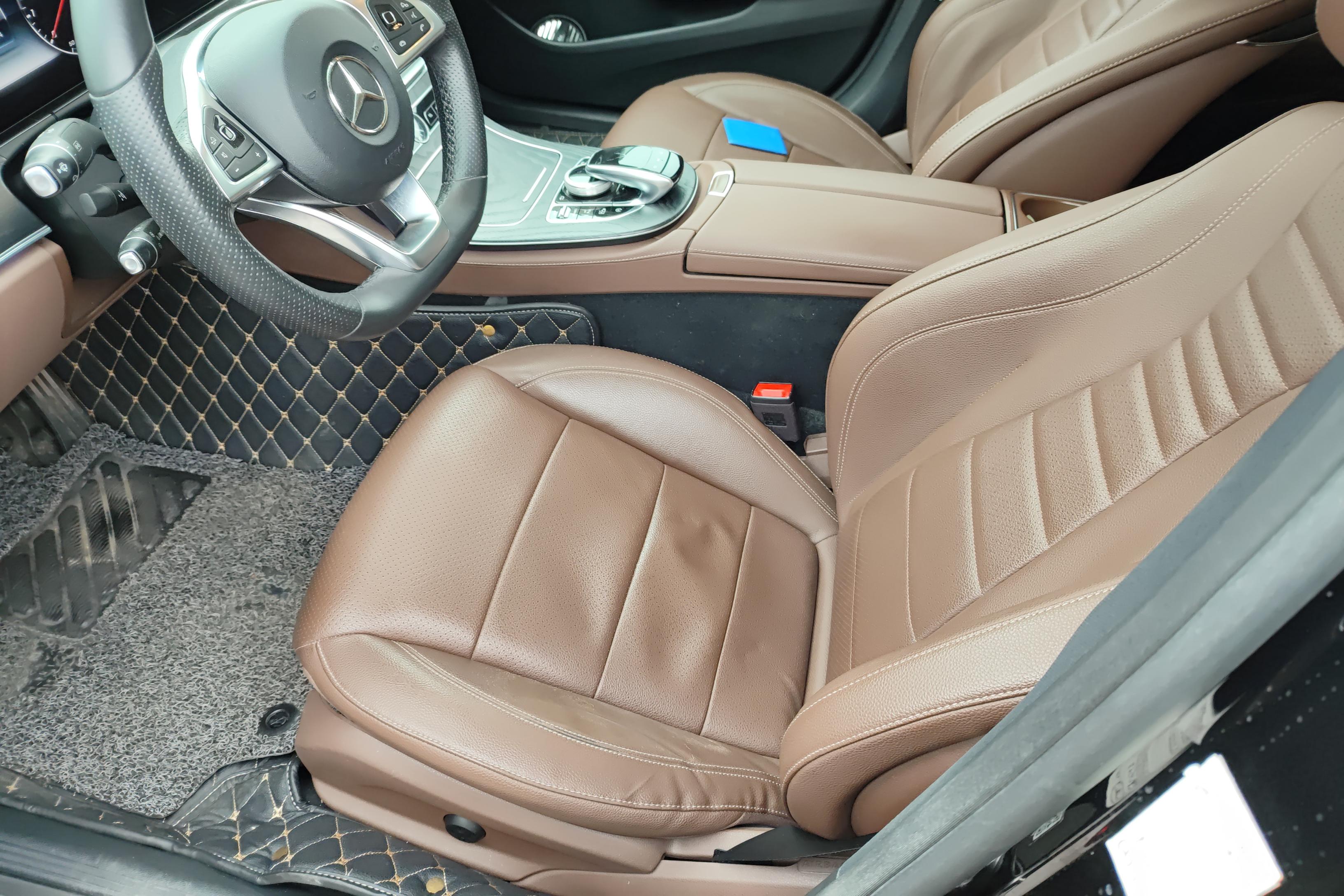 奔驰E级 E300L 2018款 2.0T 自动 后驱 运动豪华型改款 (国Ⅴ) 