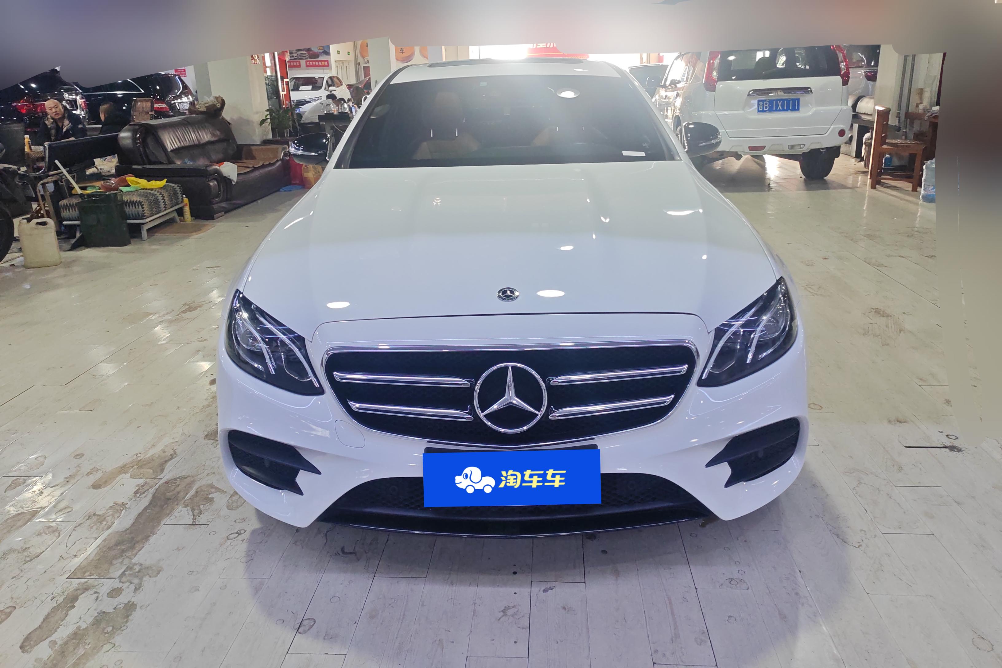 奔驰E级 E200 2018款 2.0T 自动 后驱 运动型 (国Ⅴ) 