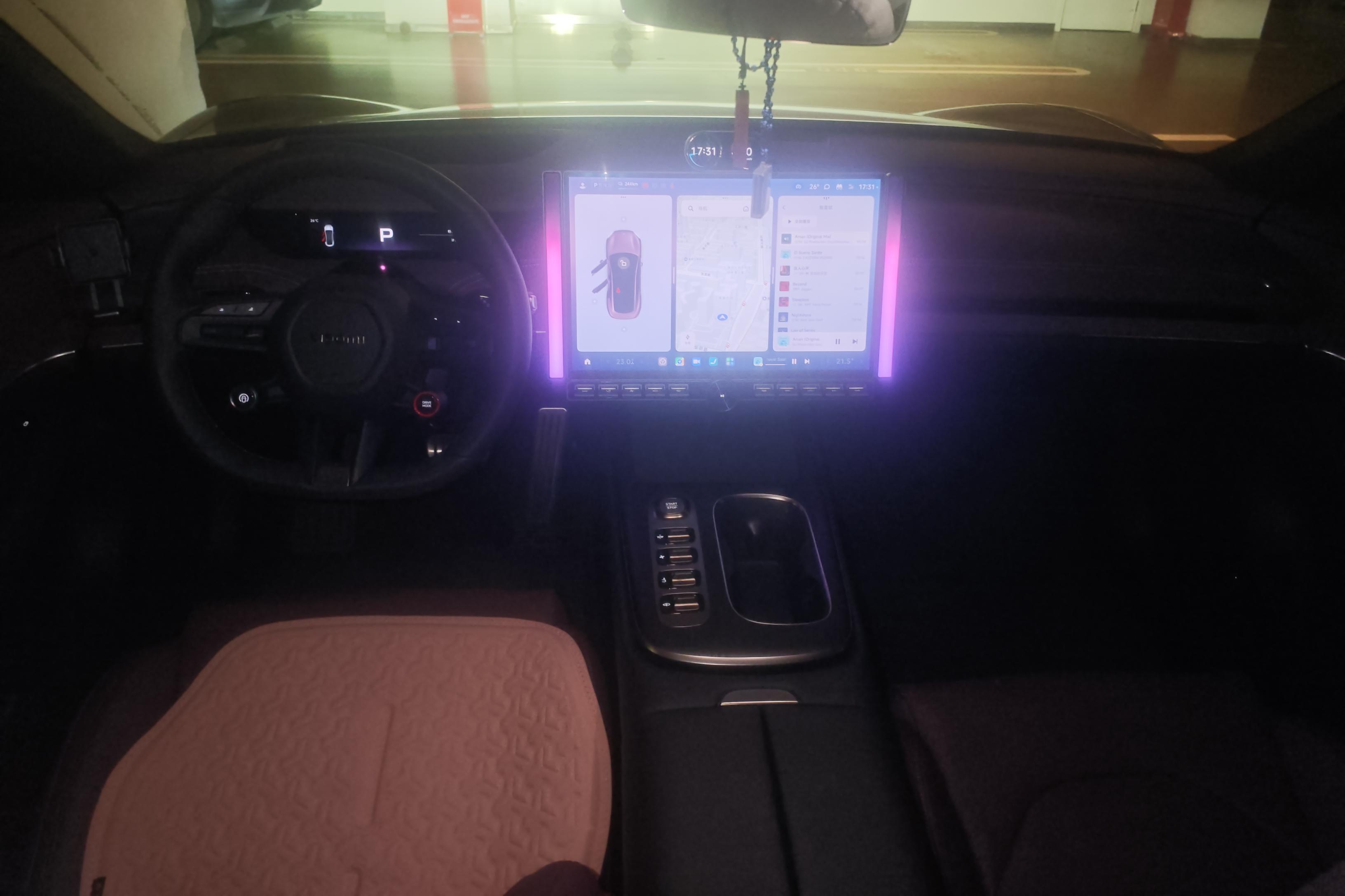 小米汽车SU7 2024款 0.0T 自动 750km-Max创始版 