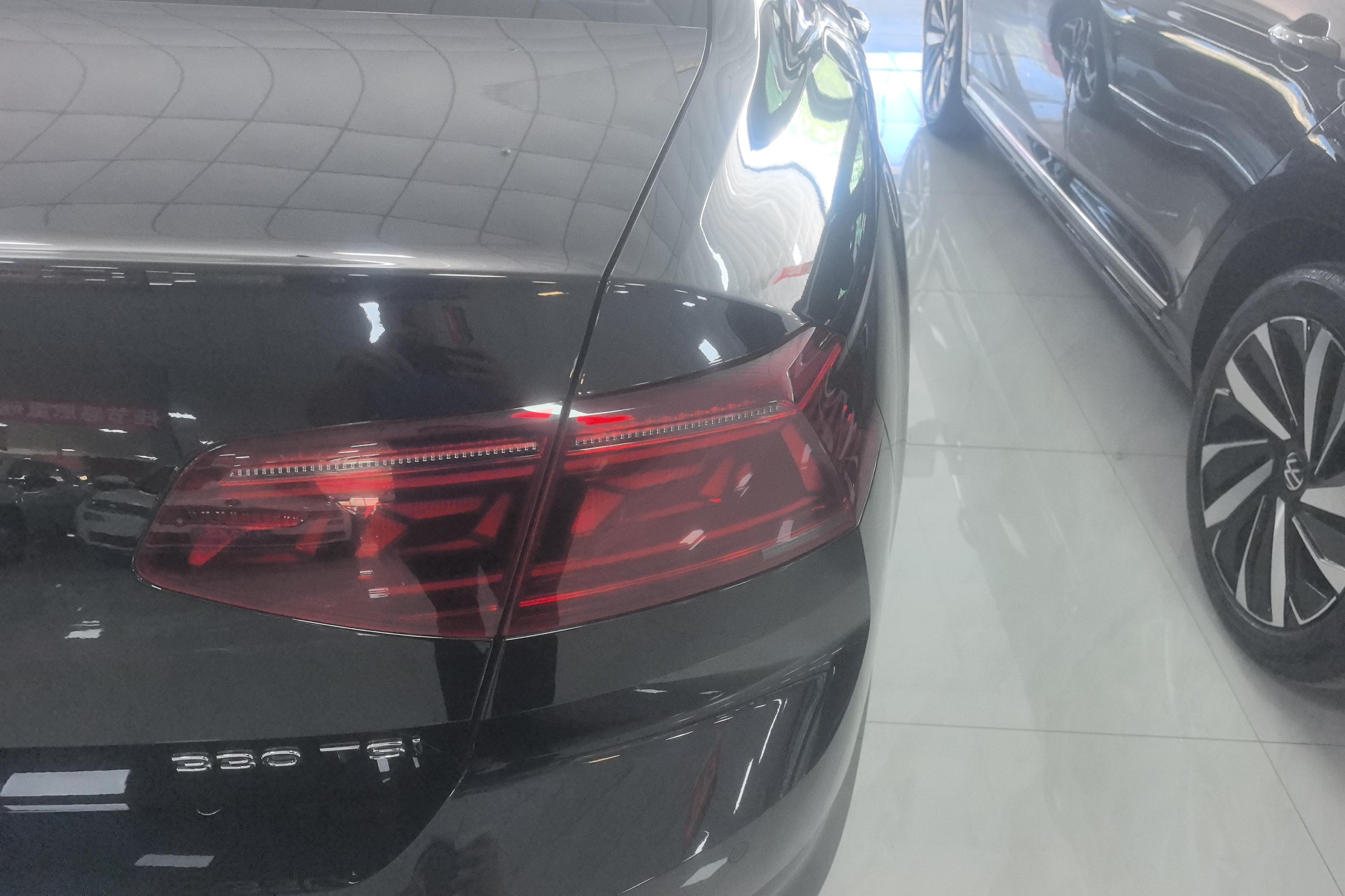 大众迈腾 2023款 2.0T 自动 前驱 330TSI领先型 (国Ⅵ) 