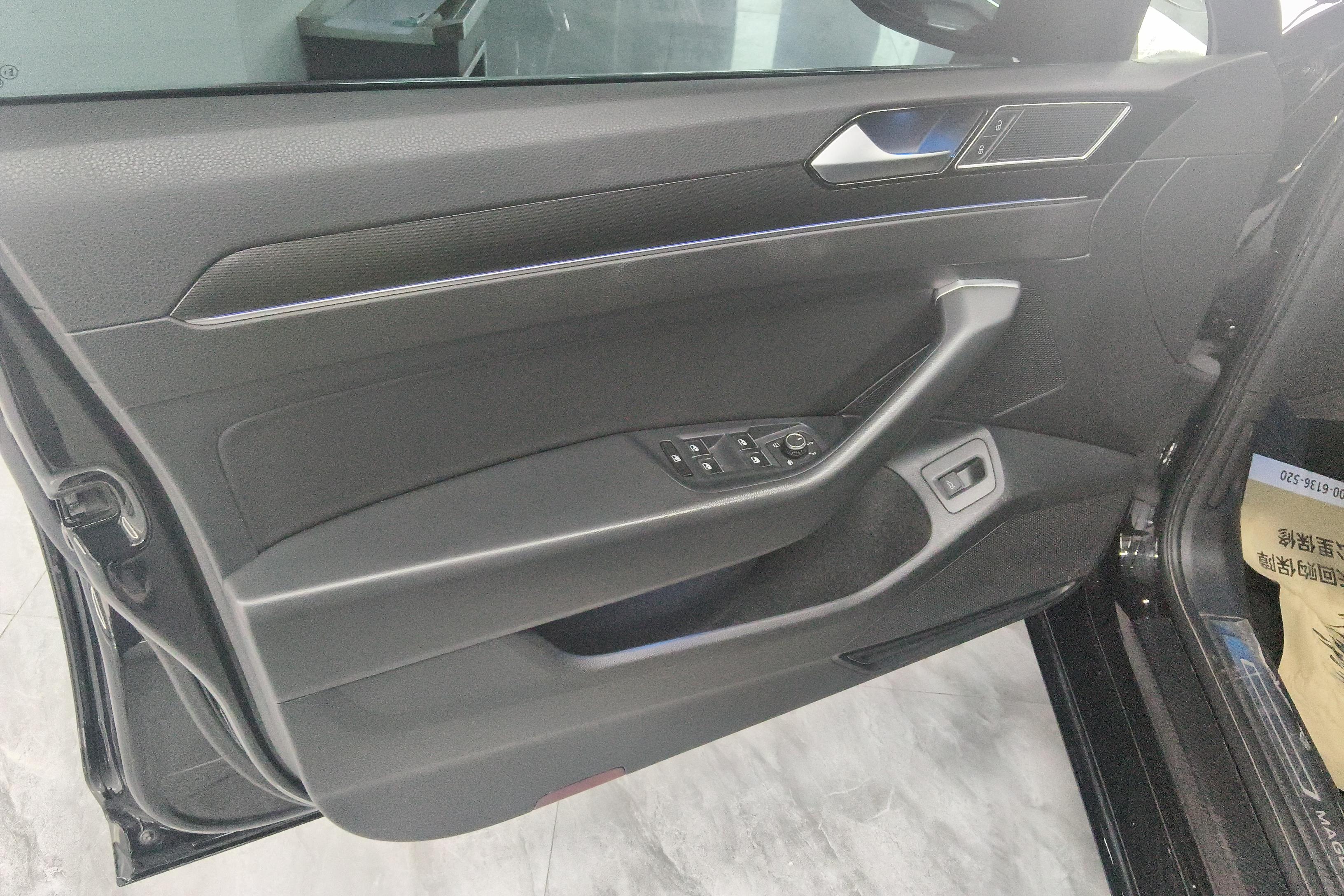 大众迈腾 2020款 2.0T 自动 前驱 330TSI领先型 (国Ⅵ) 