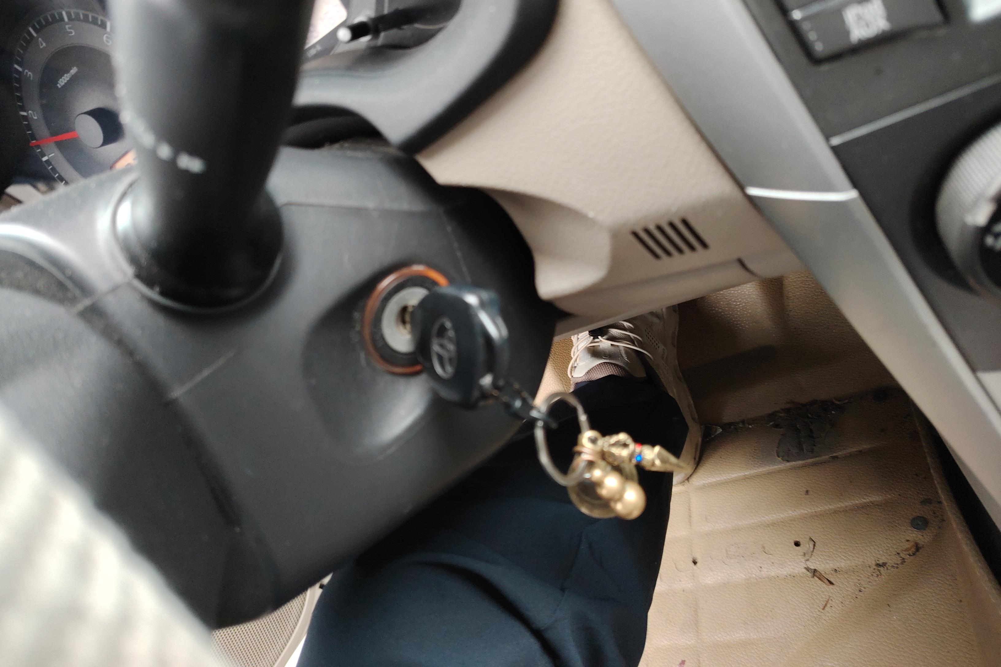 丰田卡罗拉 2013款 1.6L 自动 GL炫酷特装版 (国Ⅳ) 