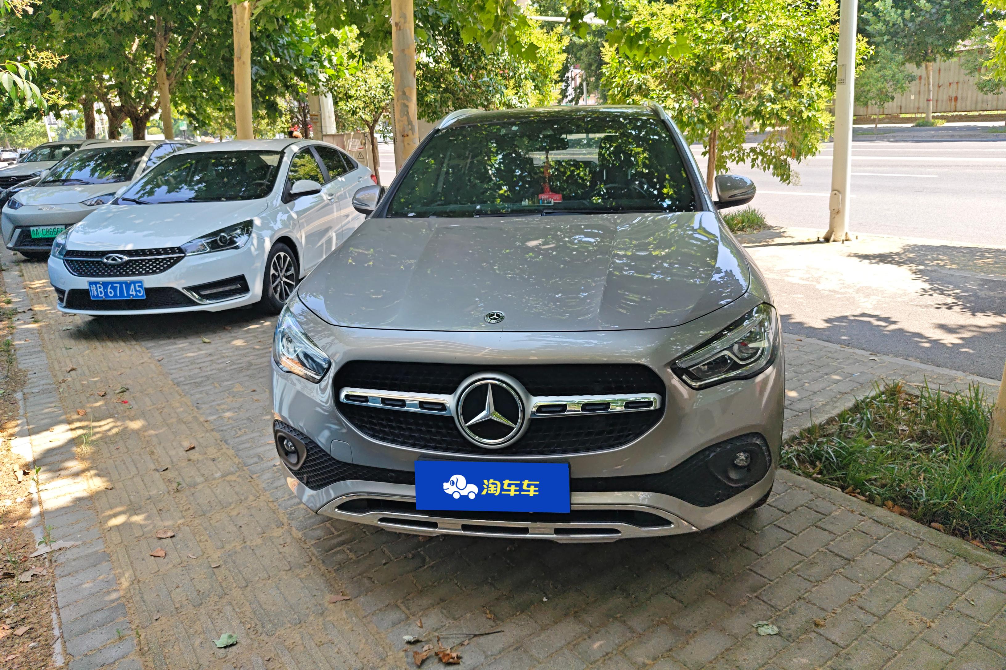 奔驰GLA 200 2022款 1.3T 自动 前驱 改款 (国Ⅵ) 
