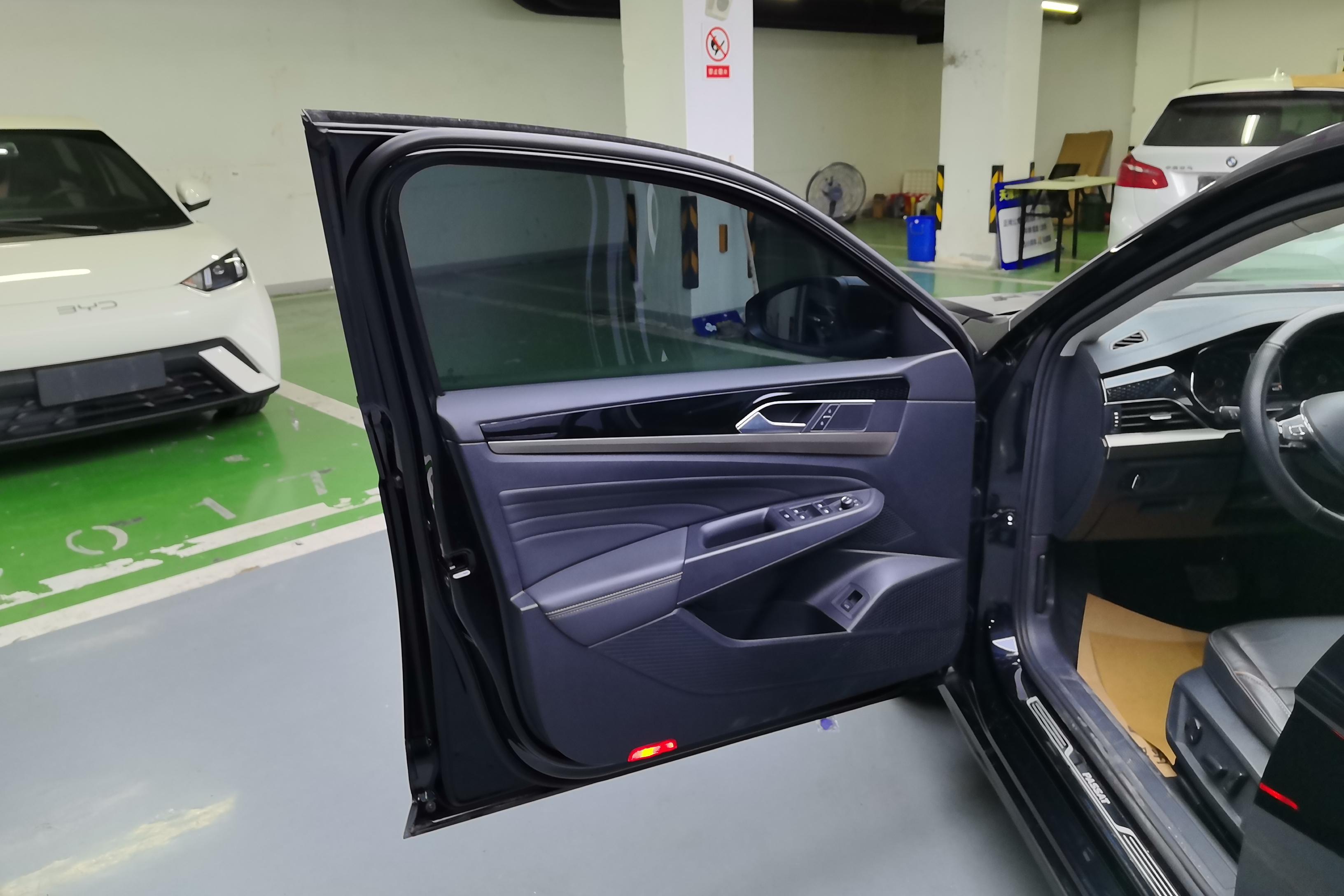 大众帕萨特 2020款 2.0T 自动 汽油 330TSI精英版 (国Ⅵ) 