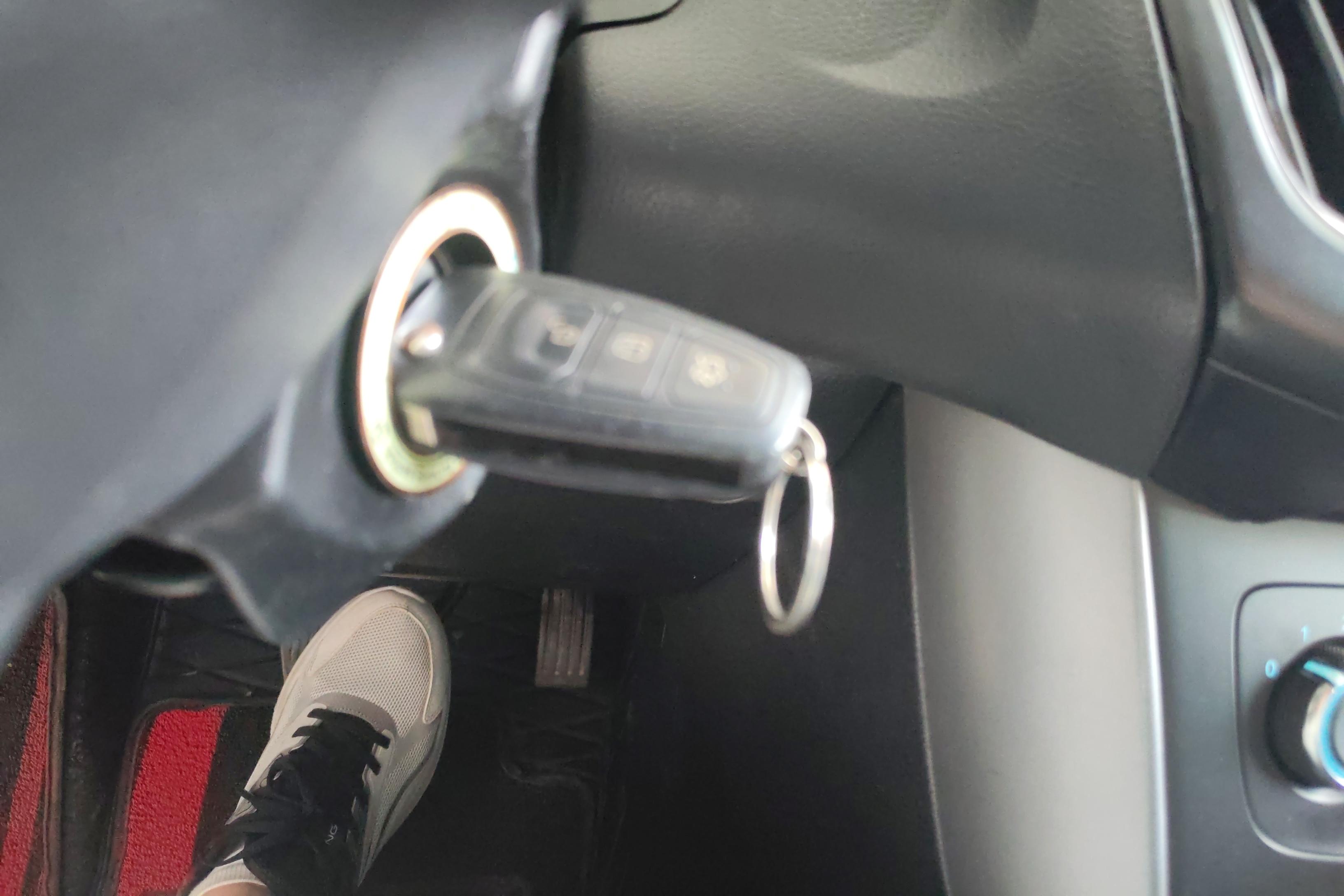 福特福克斯两厢 2015款 1.6L 自动 前驱 舒适型 (国Ⅴ) 