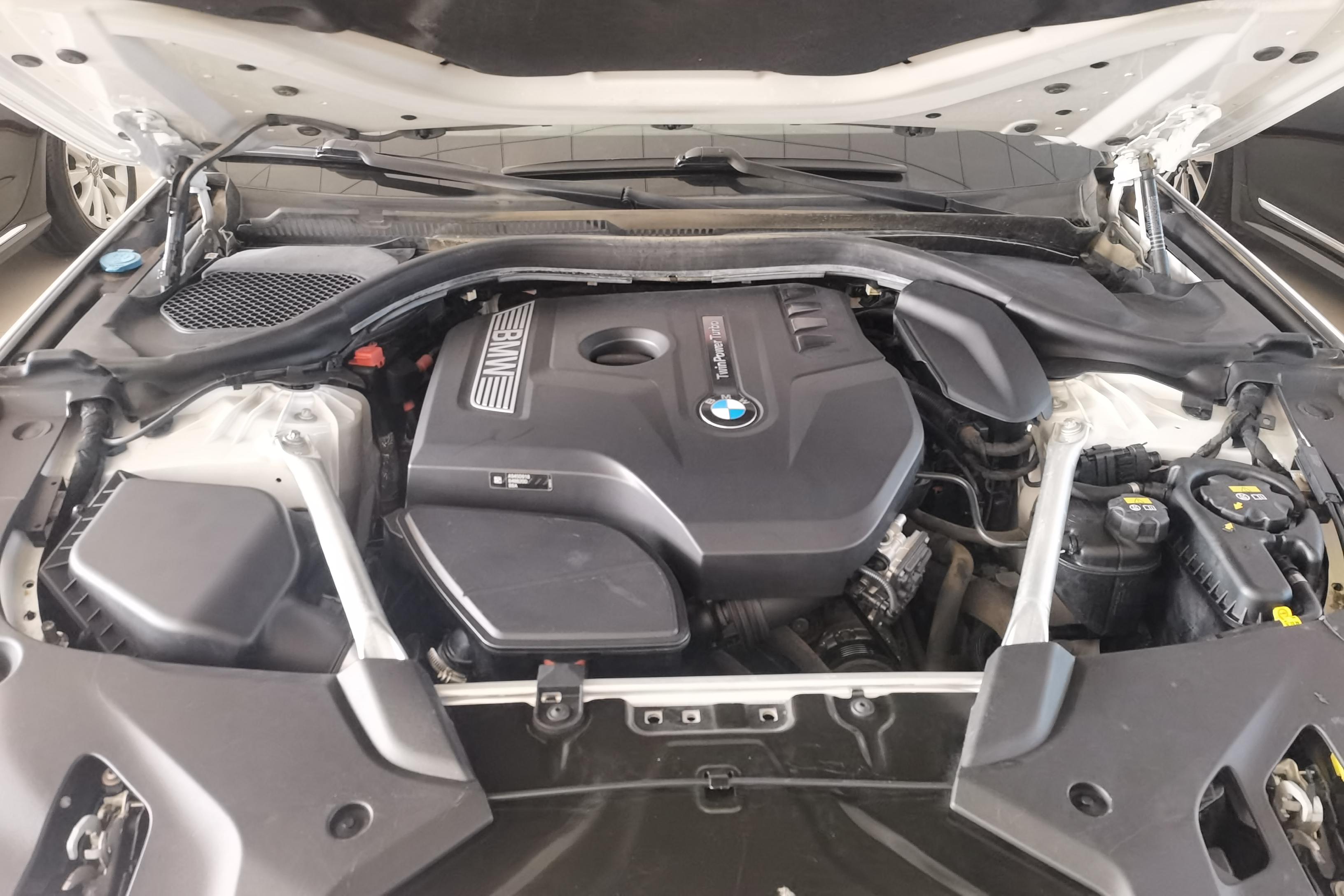 宝马5系 530Li 2021款 2.0T 自动 后驱 领先型豪华套装 (国Ⅵ) 