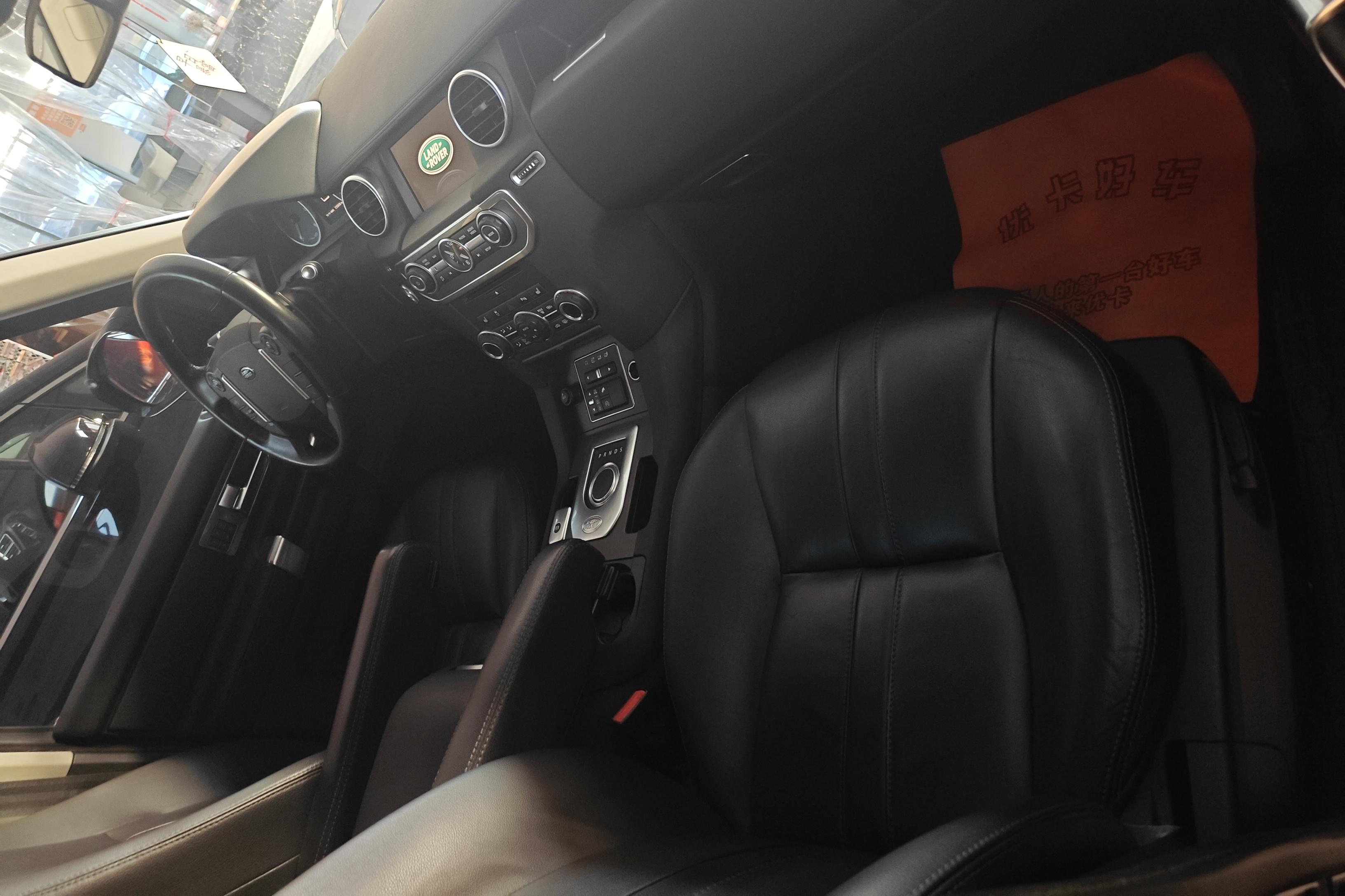 路虎发现 4 2016款 3.0T 自动 四驱 5座 曜黑典藏版HSE 