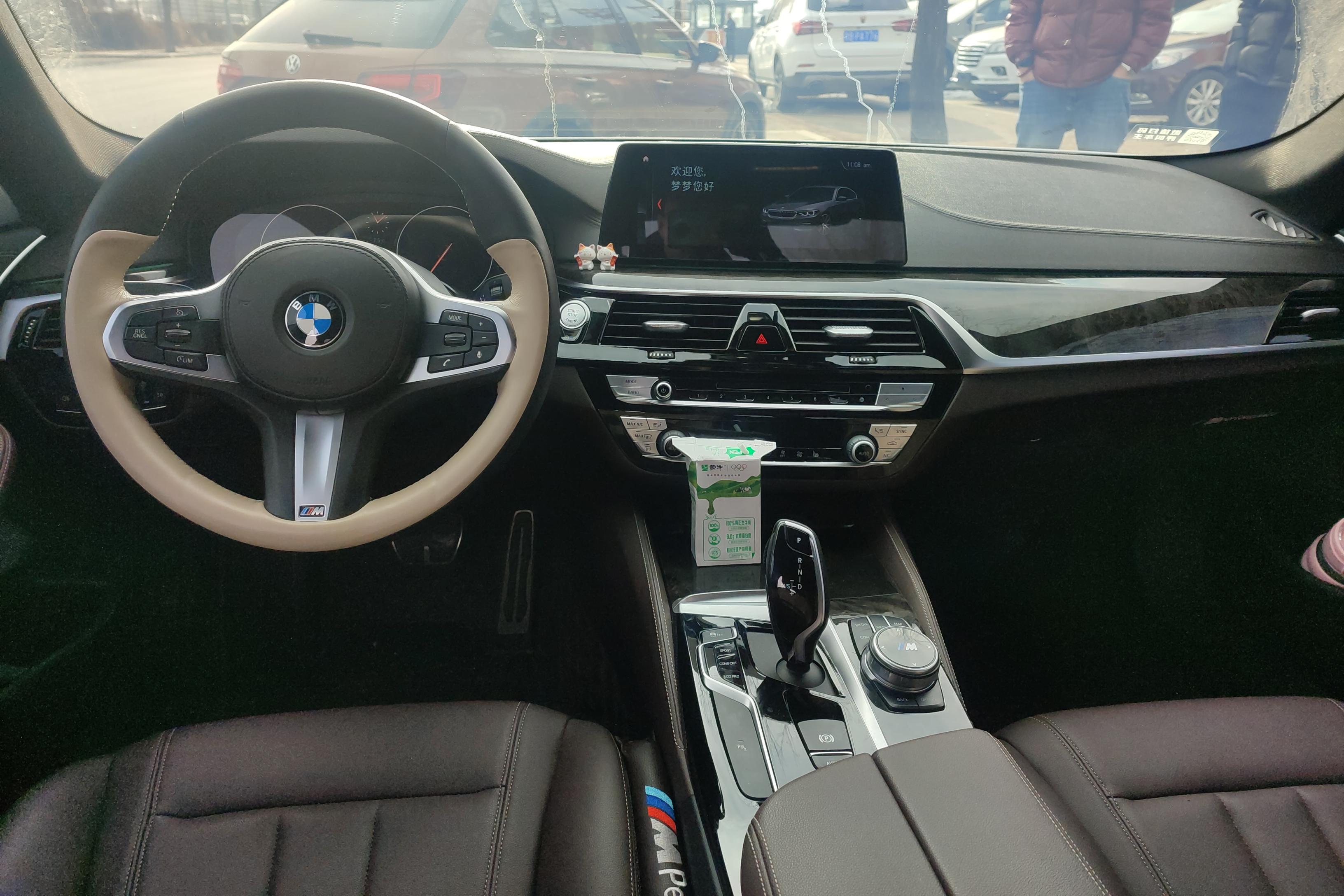 宝马5系 525Li 2019款 2.0T 自动 后驱 M运动套装改款 (国Ⅵ) 