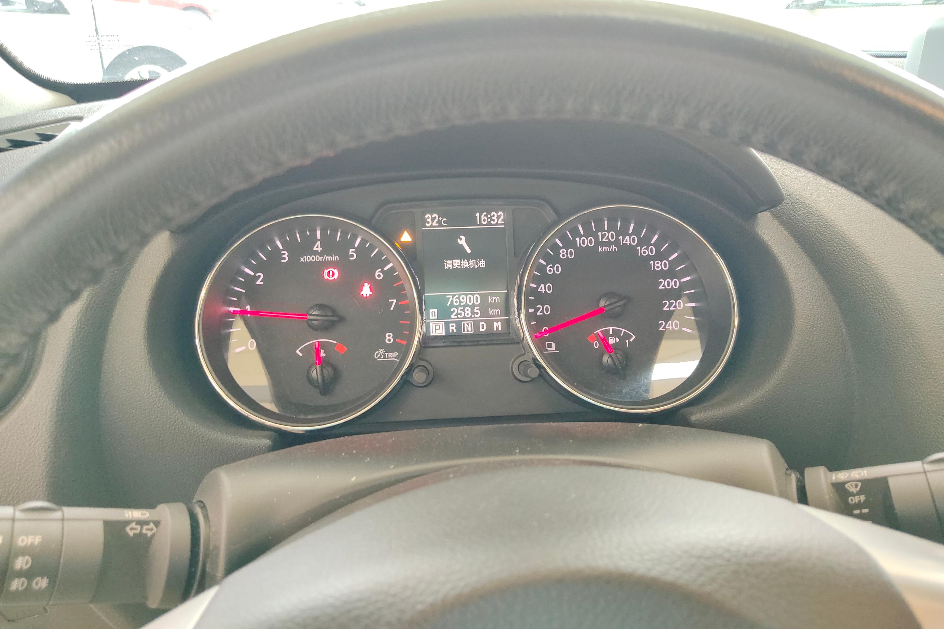 日产逍客 2011款 2.0L 自动 前驱 XV雷 (国Ⅳ) 