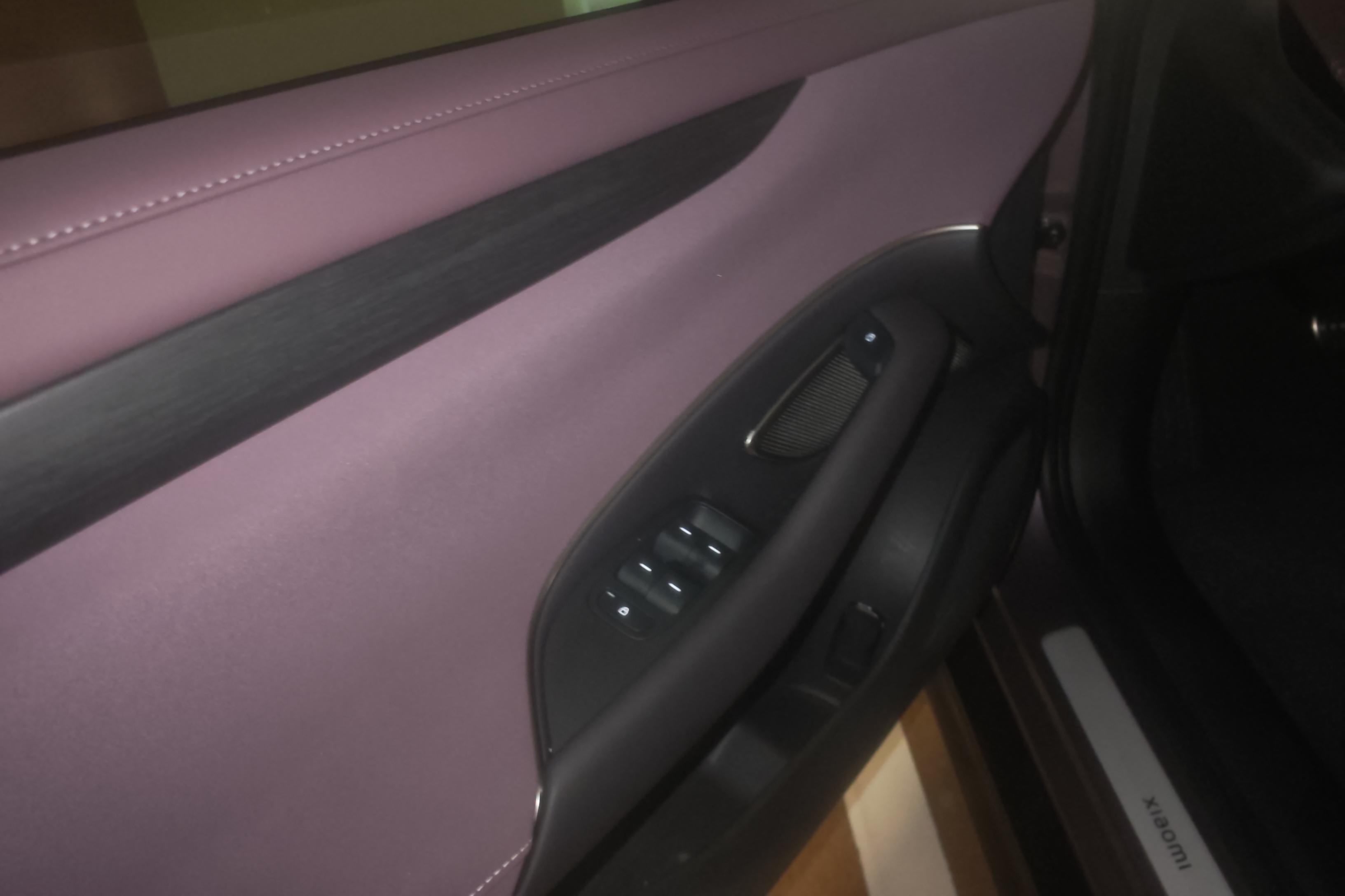 小米汽车SU7 2024款 0.0T 自动 750km-Max创始版 