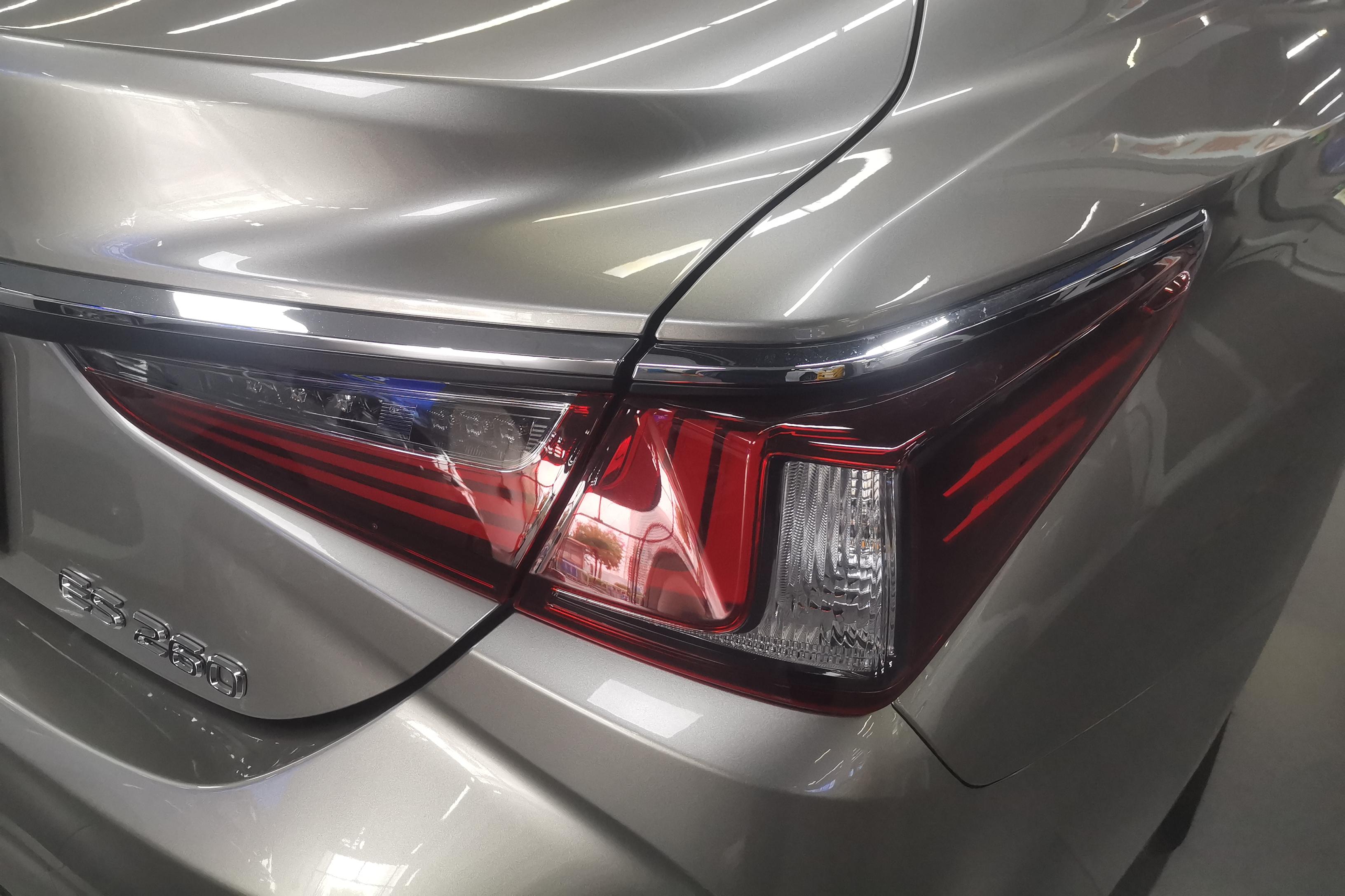 雷克萨斯ES 260 [进口] 2022款 2.5L 自动 卓越版 