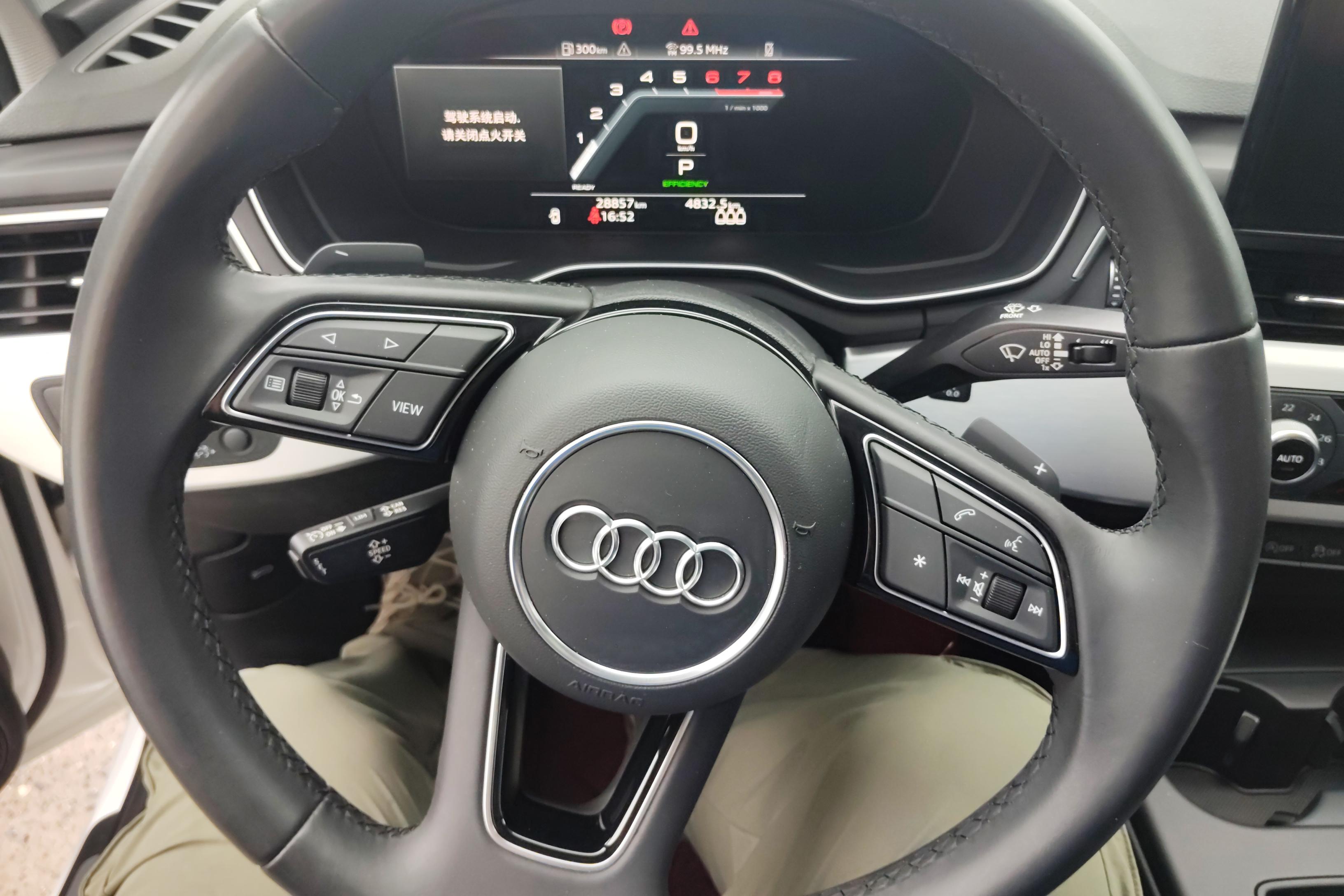奥迪A4L 40TFSI 2022款 2.0T 自动 前驱 时尚动感型 (国Ⅵ) 