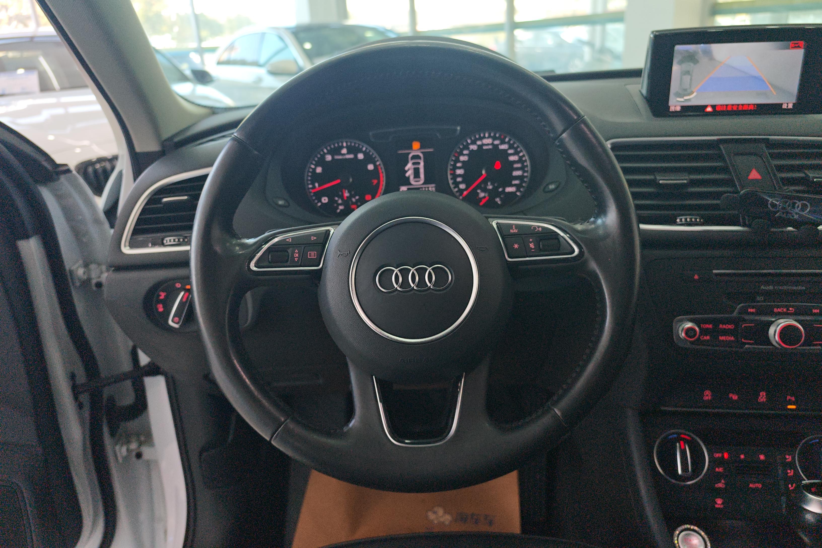 奥迪Q3 35TFSI 2018款 2.0T 自动 四驱 运动型30周年纪念版 (国Ⅴ) 