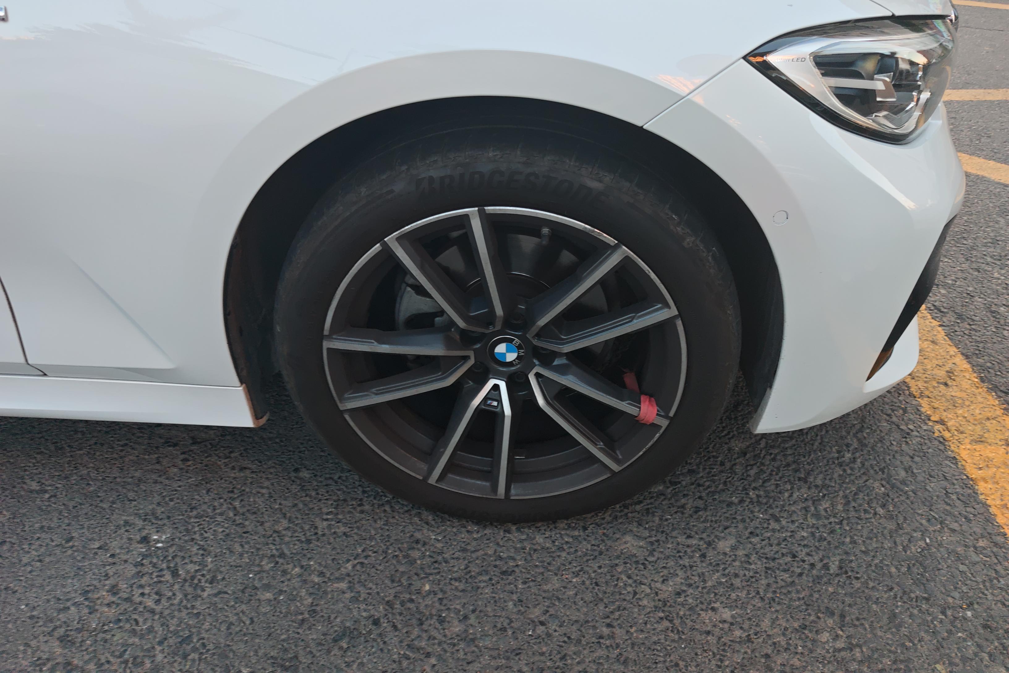宝马3系 325Li 2020款 2.0T 自动 四驱 xDriveM运动套装 (国Ⅵ) 