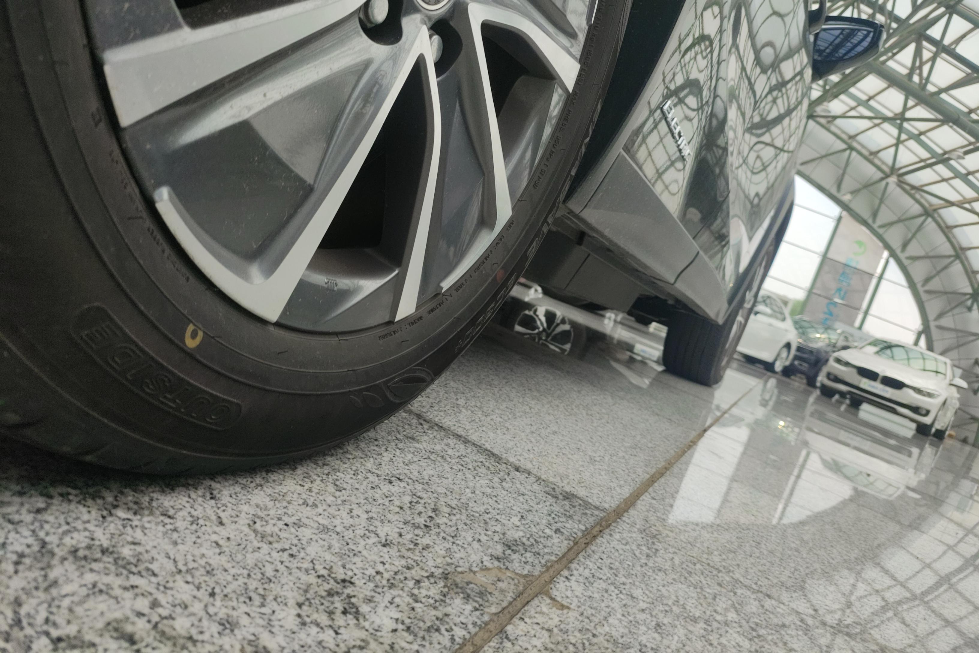 雷克萨斯UX新能源 [进口] 2020款 自动 纯·悦版 纯电动 