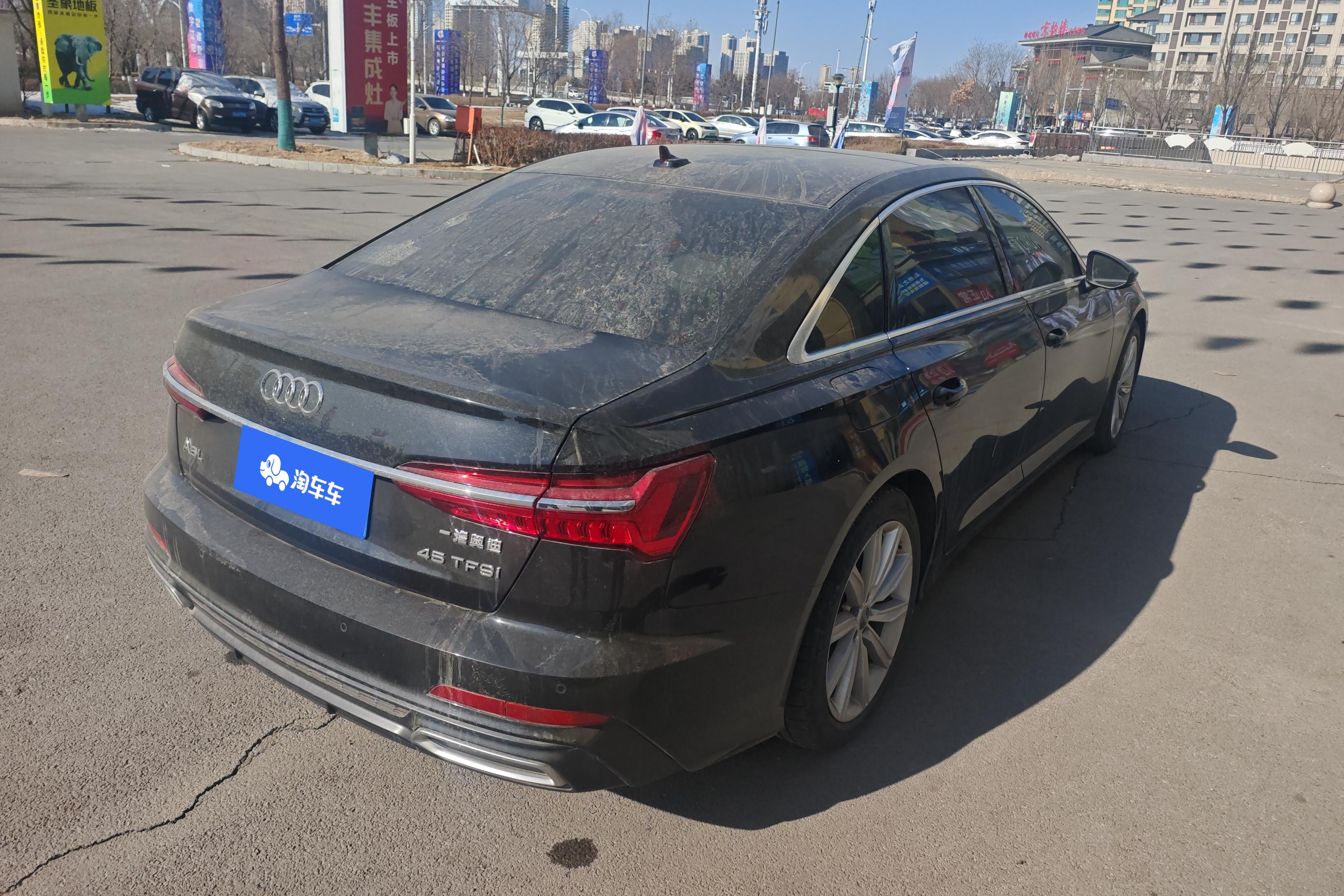 奥迪A6L 45TFSI 2021款 2.0T 自动 前驱 臻选动感型 (国Ⅵ) 