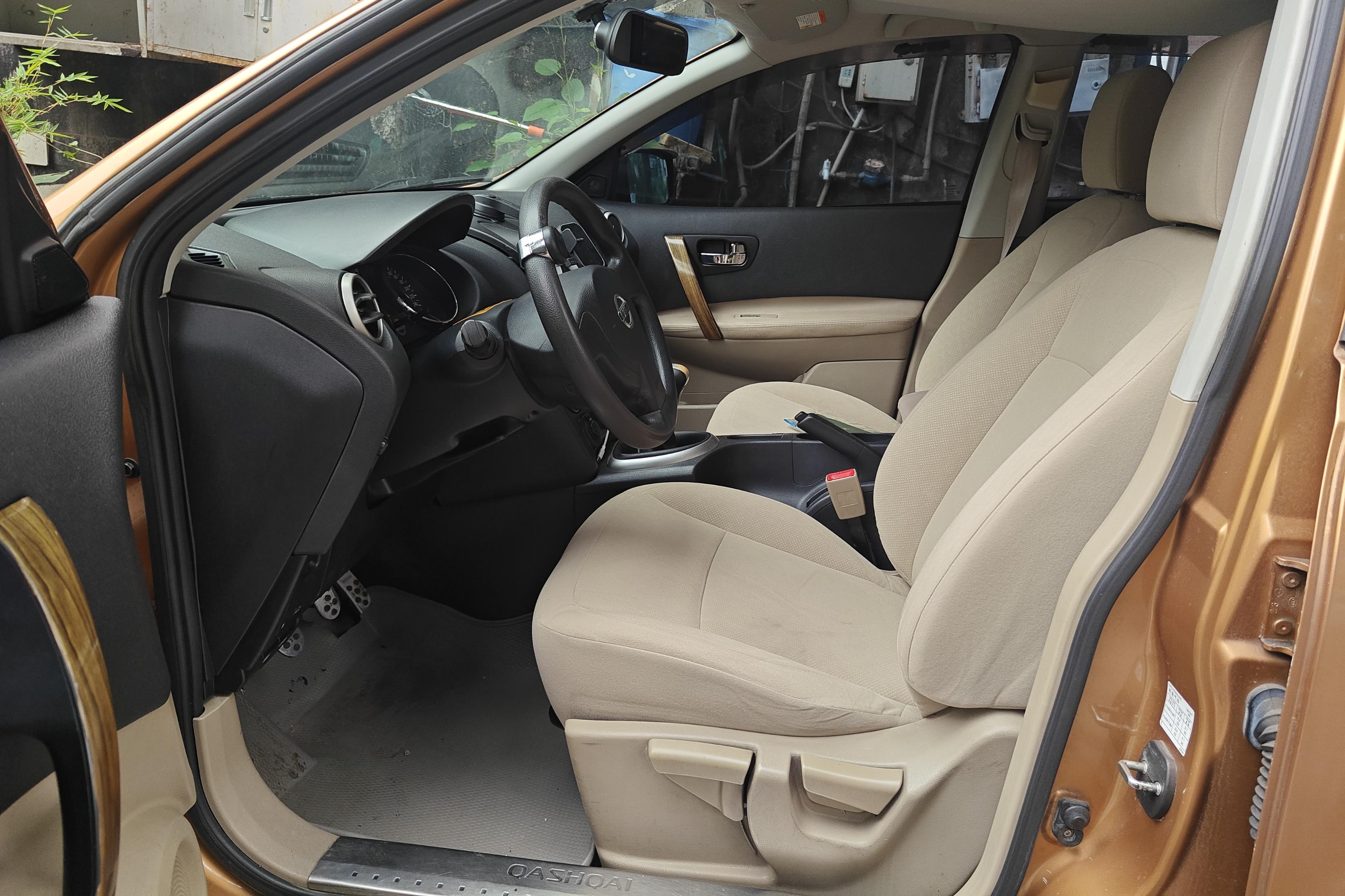 日产逍客 2012款 1.6L 手动 前驱 XE风 (国Ⅳ) 