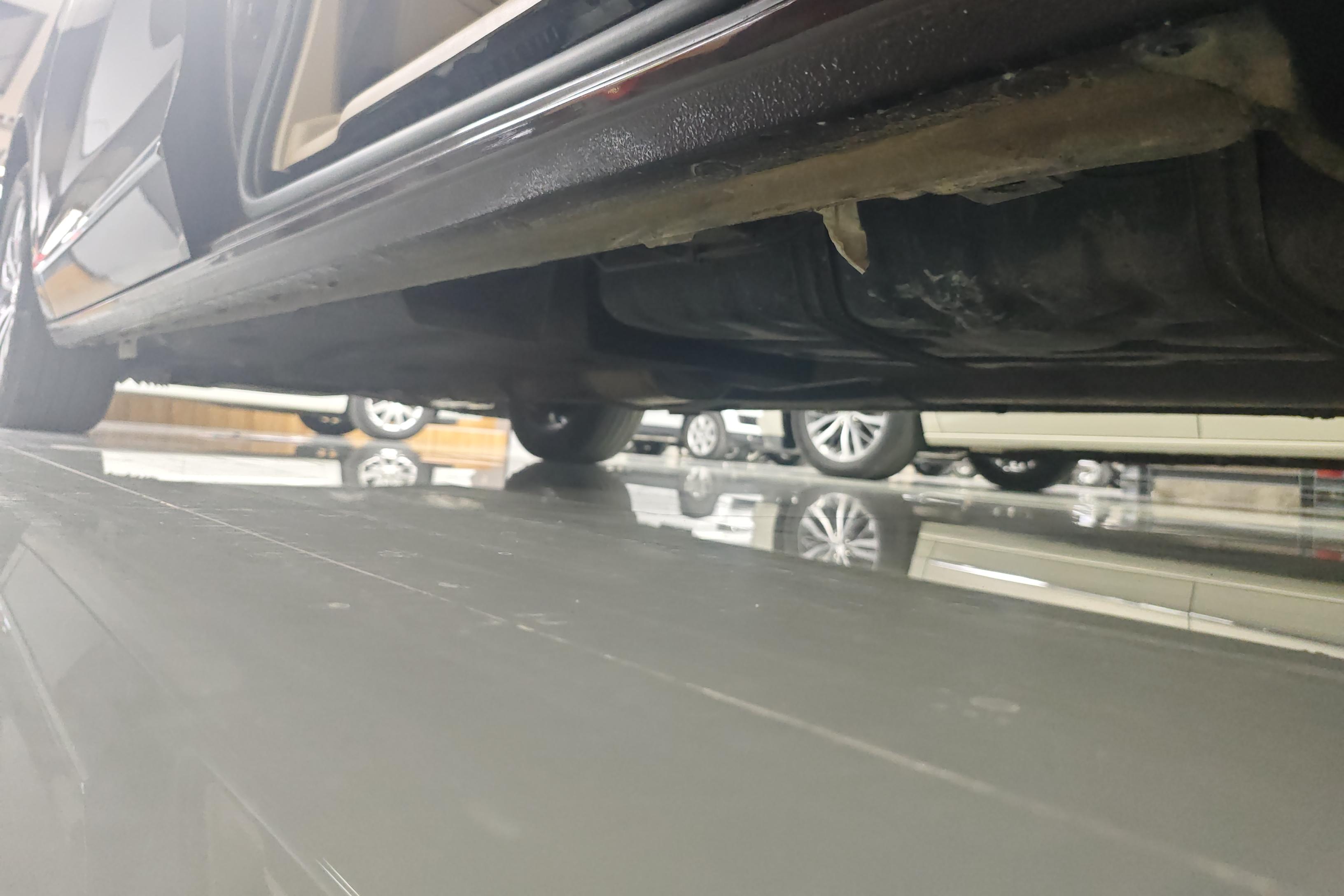 别克GL8 2018款 2.0T 自动 前驱 7座 28T旗舰型ES (国Ⅵ) 