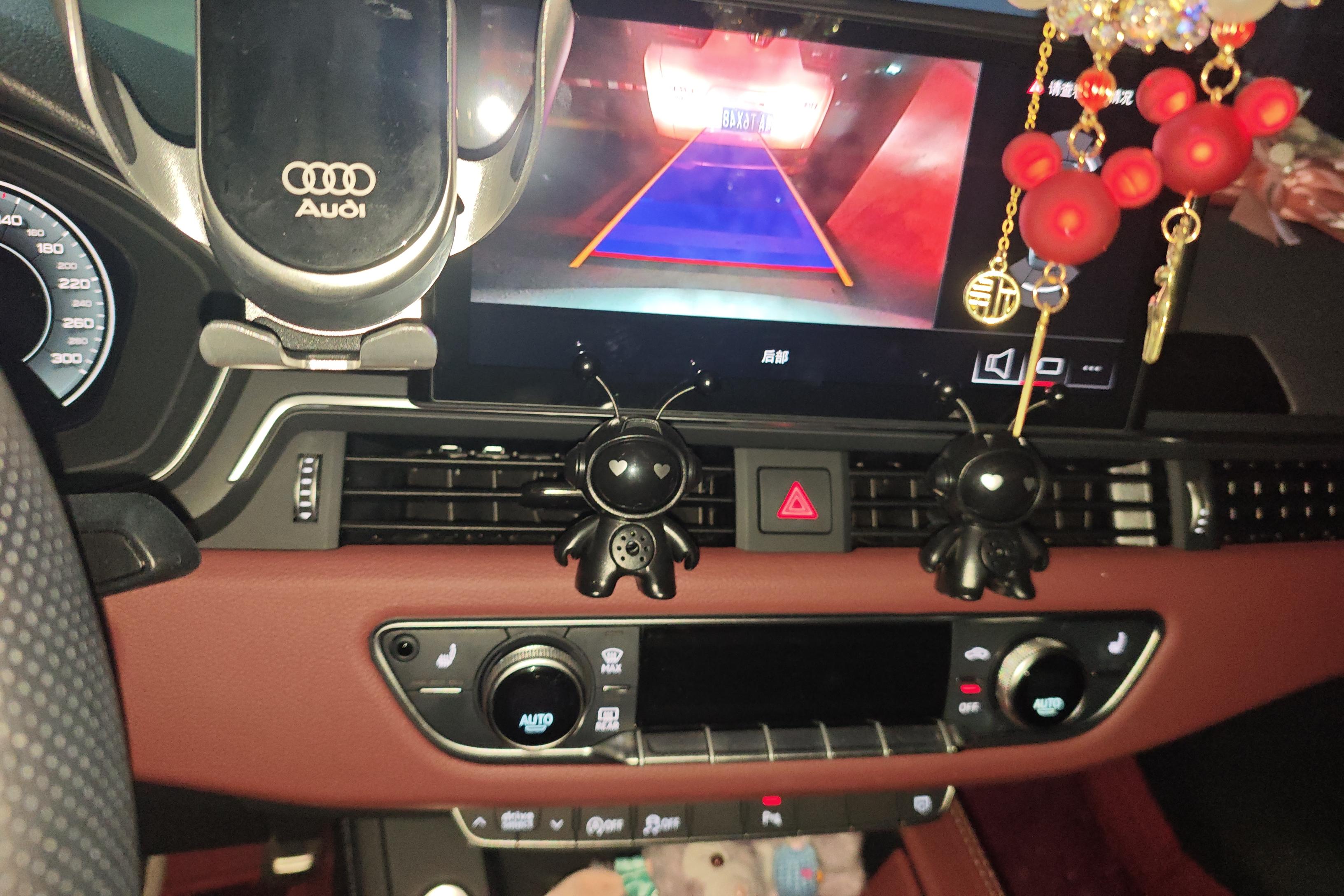 奥迪A4L 40TFSI 2024款 2.0T 自动 前驱 豪华动感型 (国Ⅵ) 