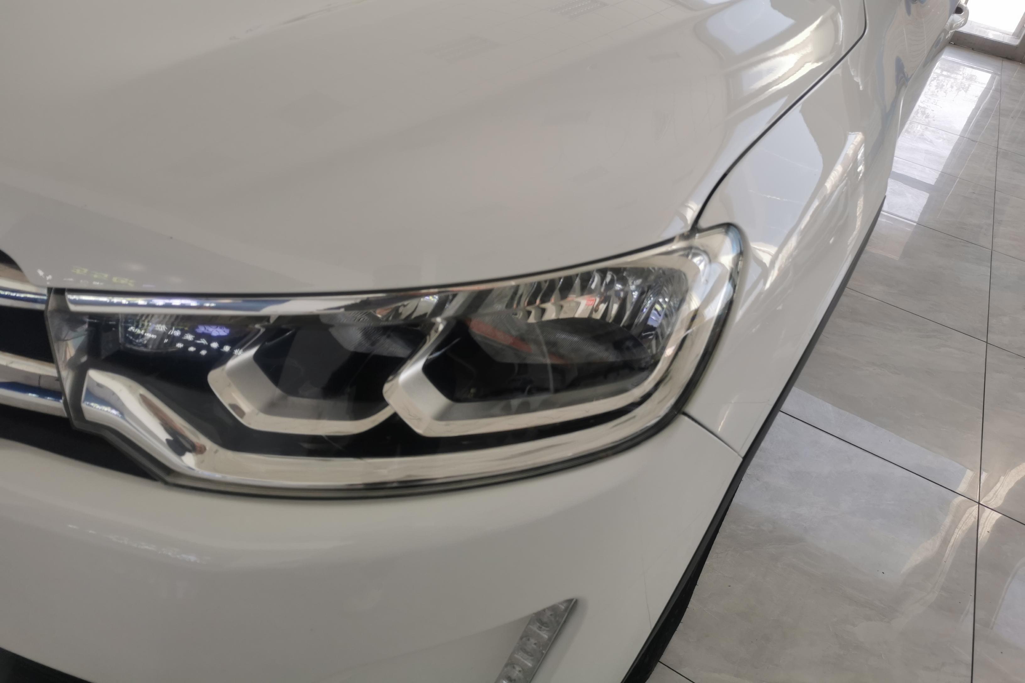 雪铁龙C3-XR 2015款 1.6L 自动 先锋型 (国Ⅴ) 