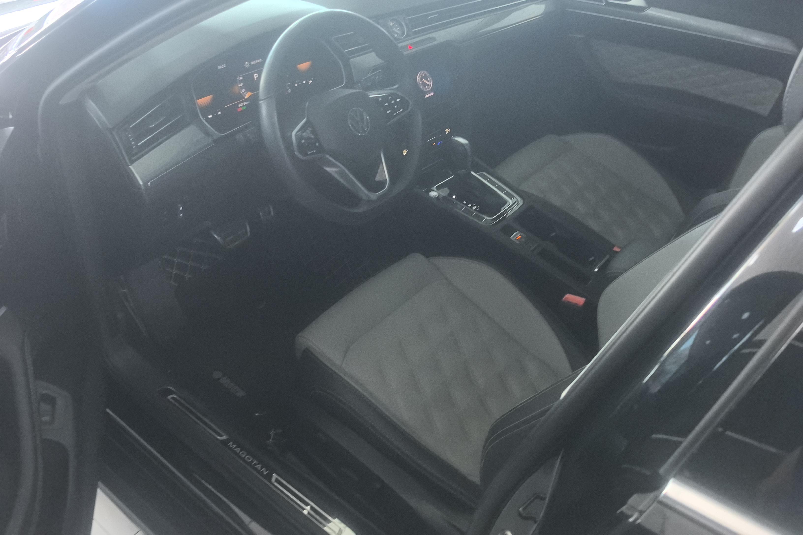 大众迈腾 2023款 2.0T 自动 前驱 330TSI领先型 (国Ⅵ) 