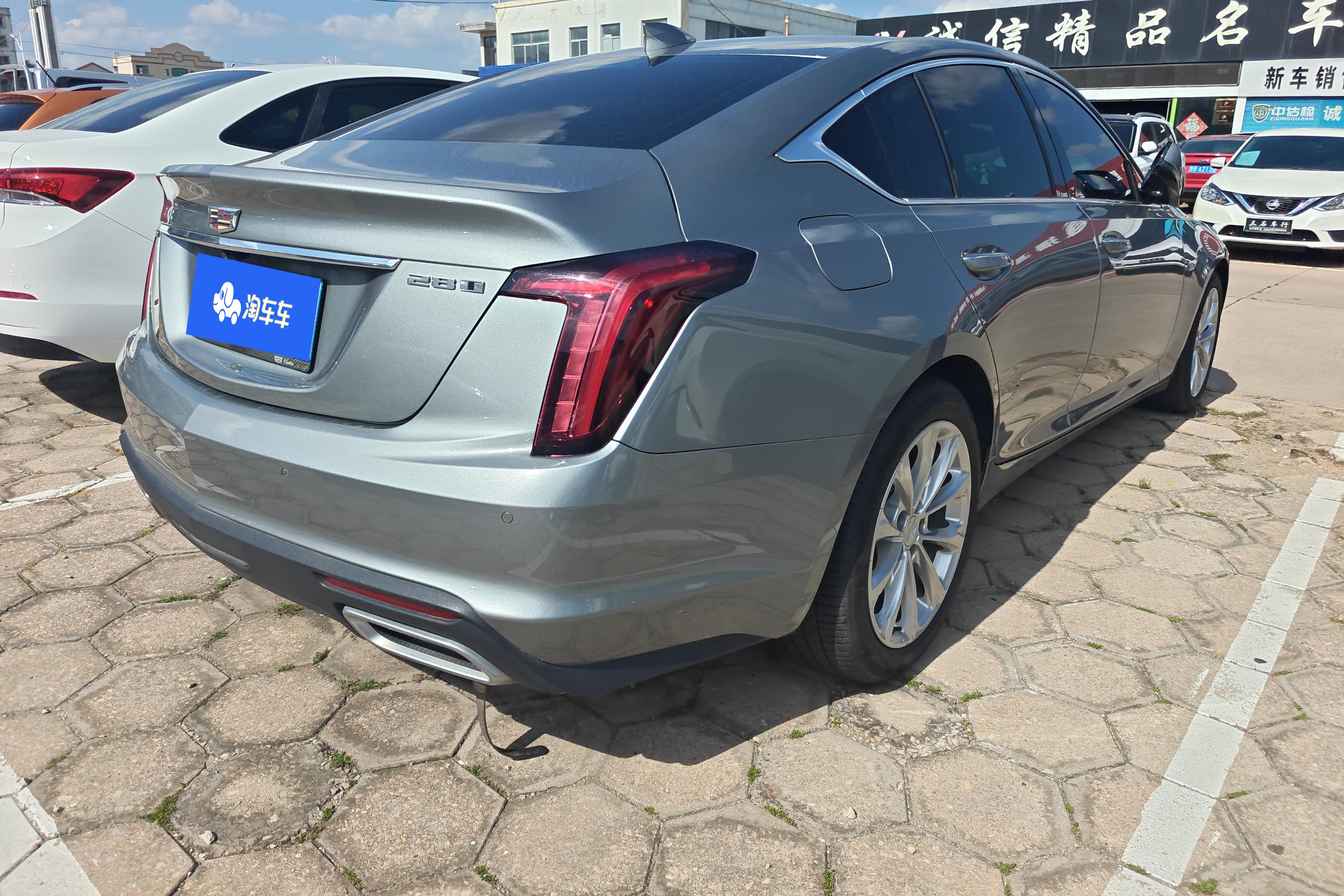 凯迪拉克CT5 2023款 2.0T 自动 后驱 28T豪华型（标准版） (国Ⅵ) 