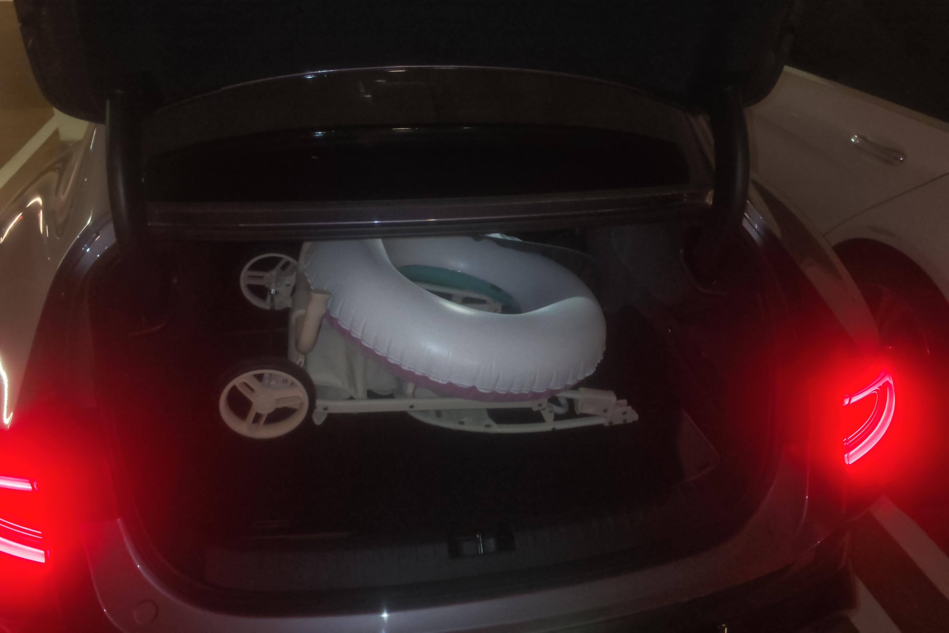 小米汽车SU7 2024款 0.0T 自动 750km-Max创始版 