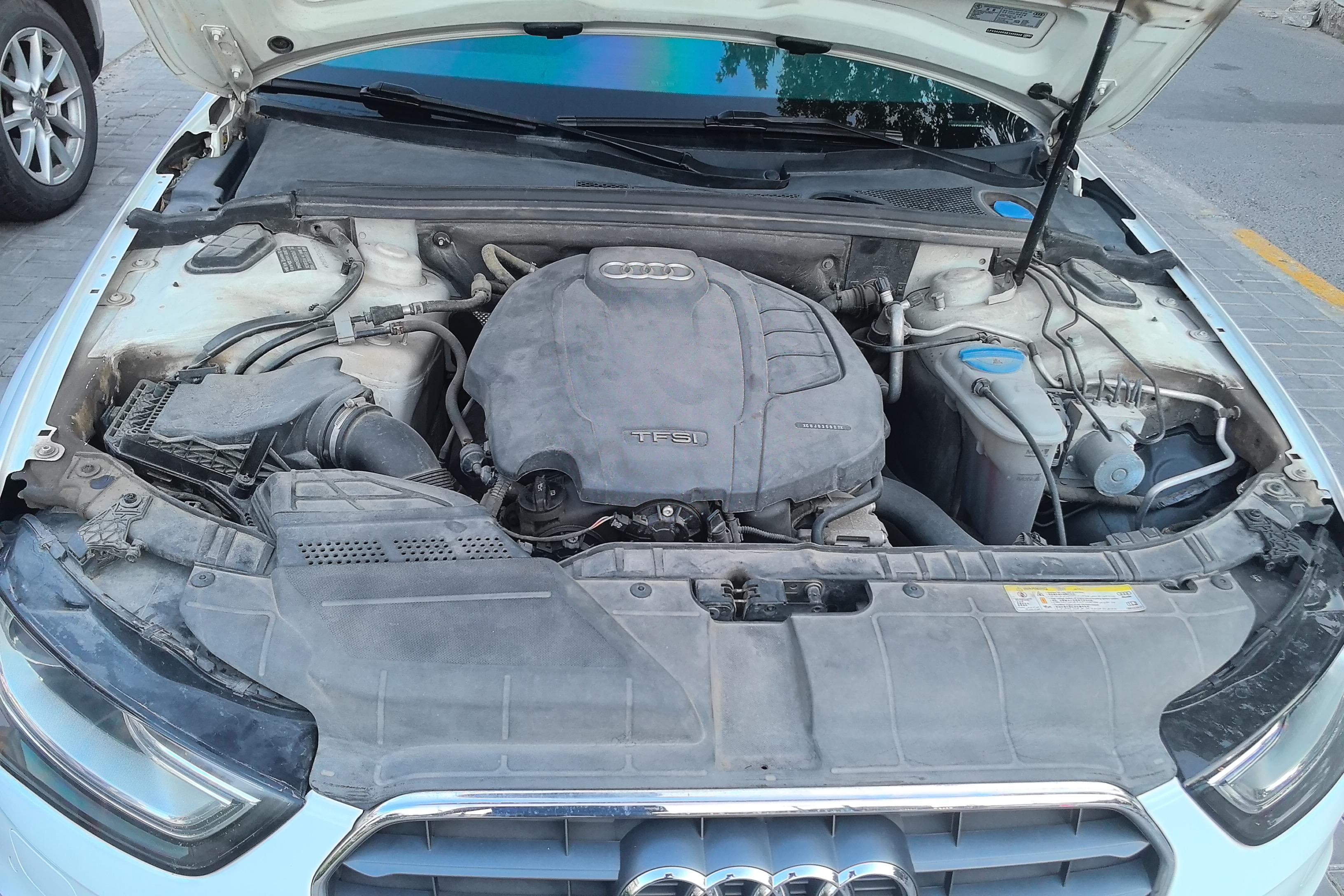 奥迪A4L 35TFSI 2015款 2.0T 自动 前驱 标准型 (国Ⅳ) 