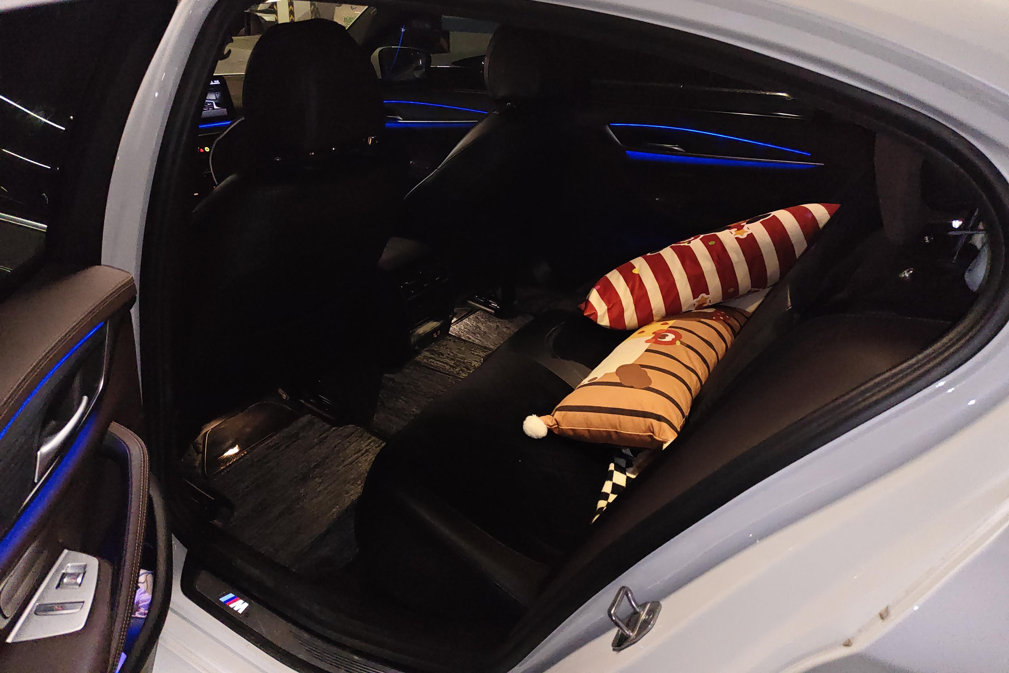 宝马5系 530Li 2021款 2.0T 自动 后驱 改款领先型M运动套装 (国Ⅵ) 